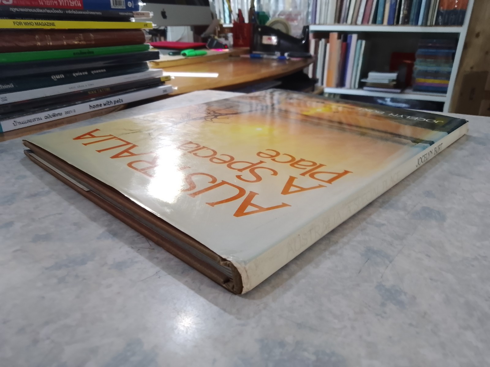 AUSTRALIA A Special Place / JOCELYN BURT