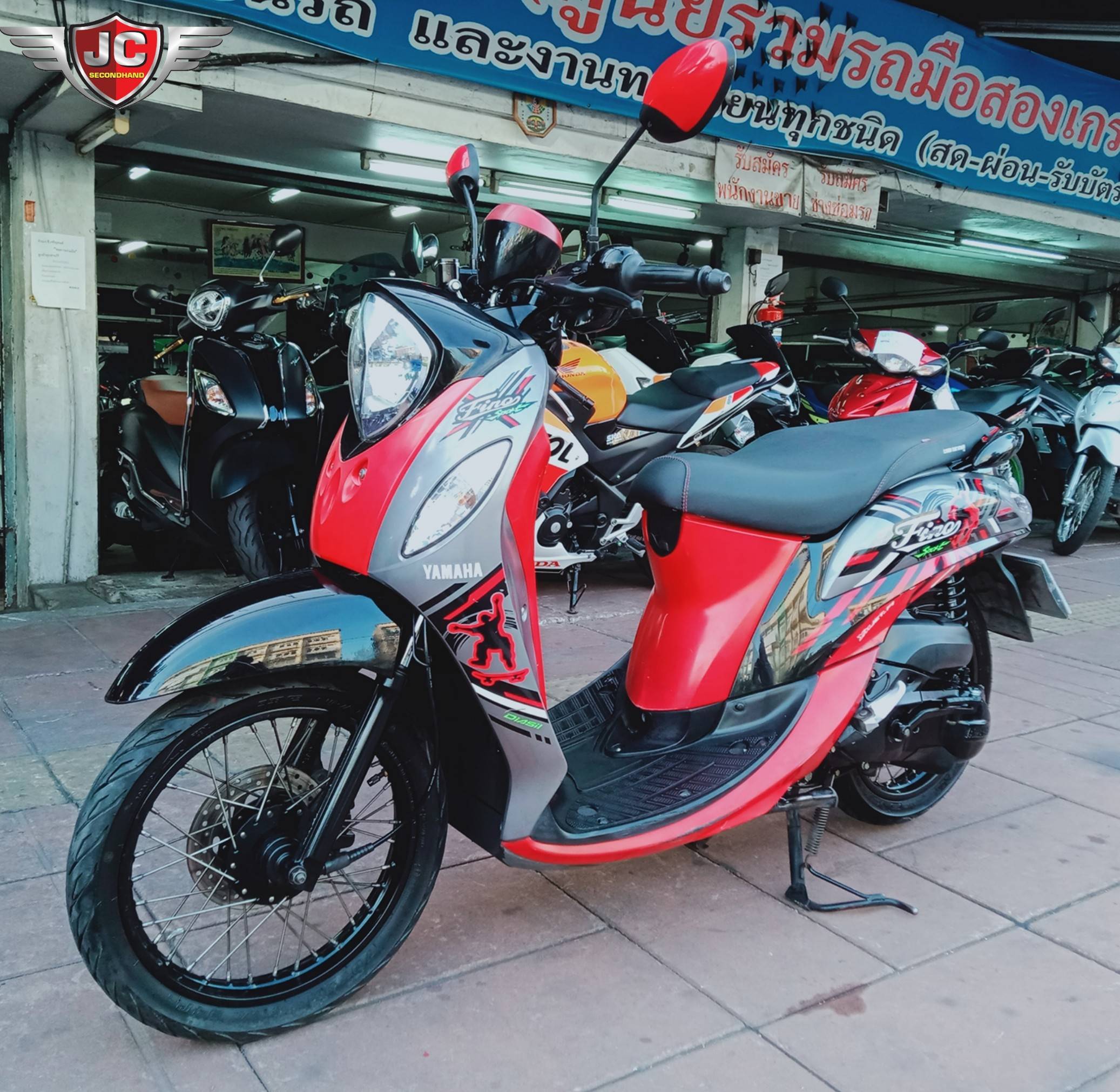 มาใหม่รถเทิร์นหน้าร้าน Yamaha Fino FI จดทะเบียนกลางปี 57 สภาพเดิมสมบูรณ์ทั้งคัน เครื่องเดิมแน่นๆ