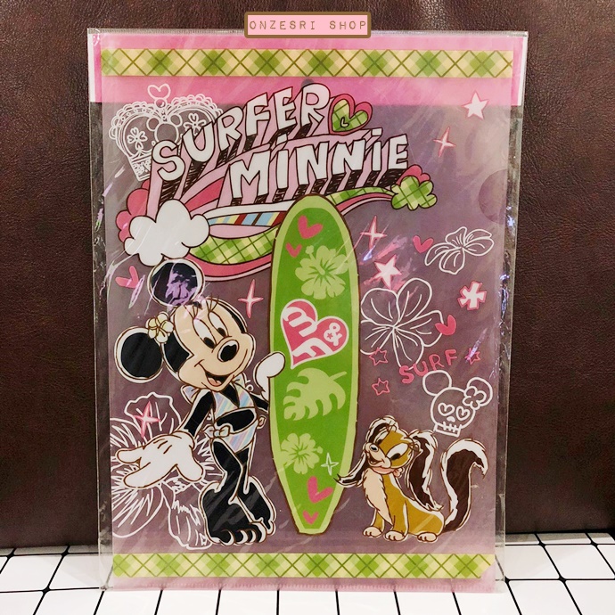 แฟ้ม A4 Surfer Minnie (Limited) สีชมพูใส มีขายเฉพาะที่ Tokyo Disney Resort เท่านั้น