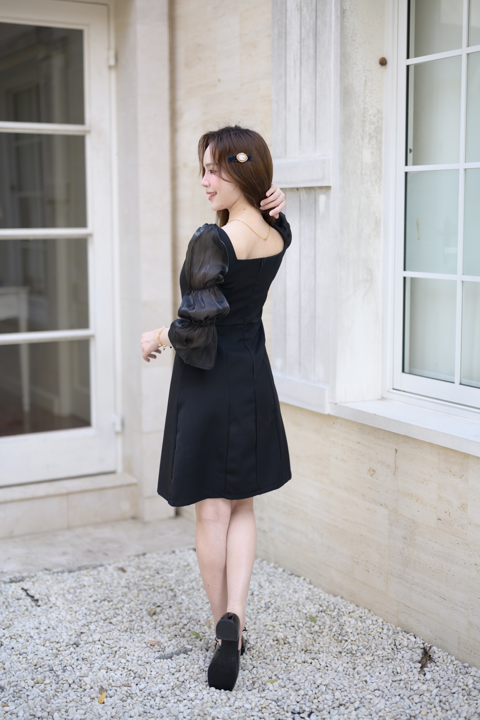 Evie Organza Puff Dress เดรสแขนพัฟ: สีดำ [Made by Pastel Time]