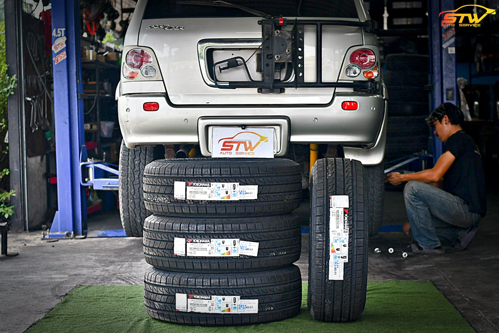 ยาง YOKOHAMA GEOLANDAR HT G056 255/70R15 110S ติดตั้งใส่ TOYOTA SPORT RAIDER