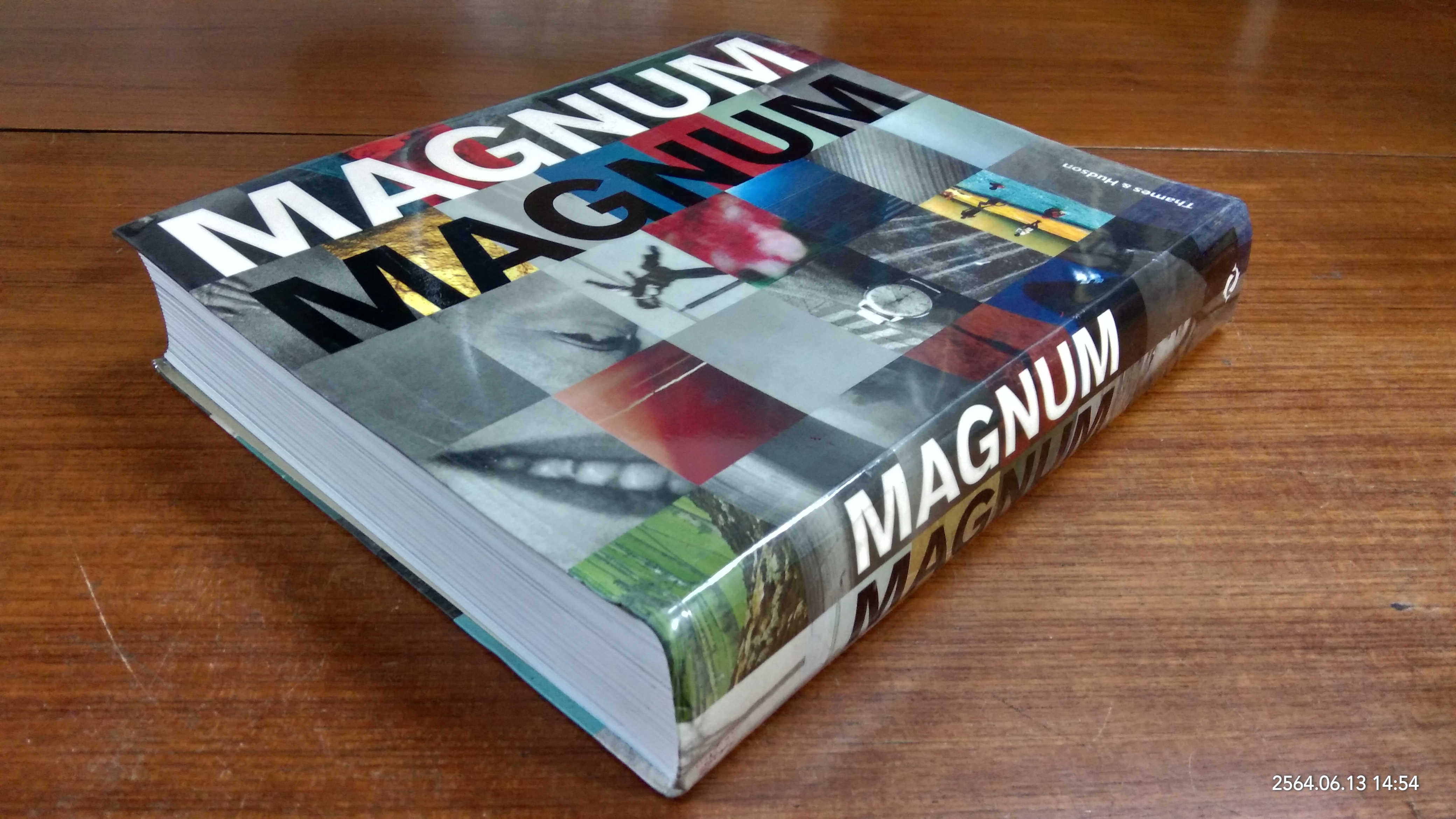 MAGNUM MAG / Brigitte Lardinois