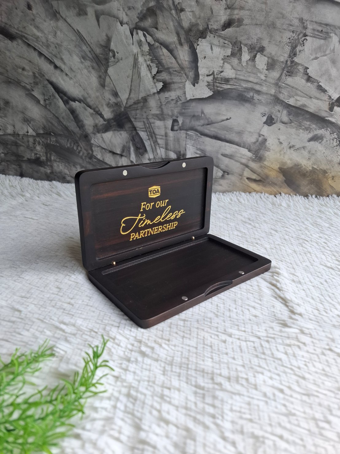 กล่องไม้ใส่ดินสอสี