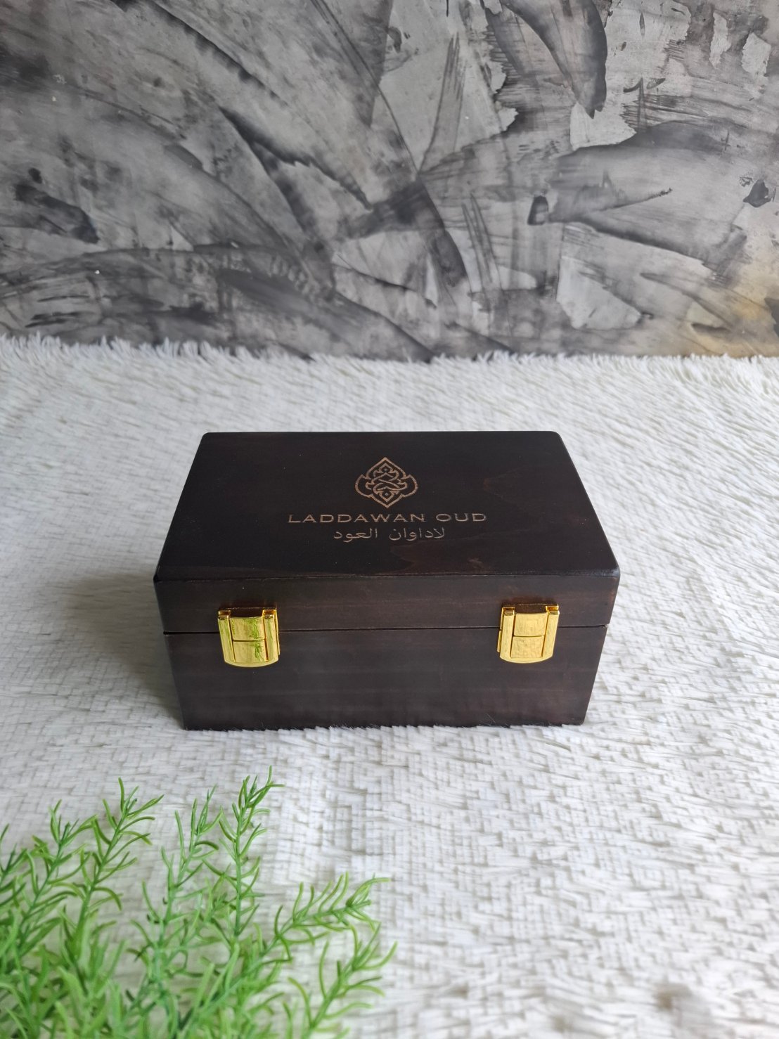 กล่องไม้ใส่ขวดน้ำหอม