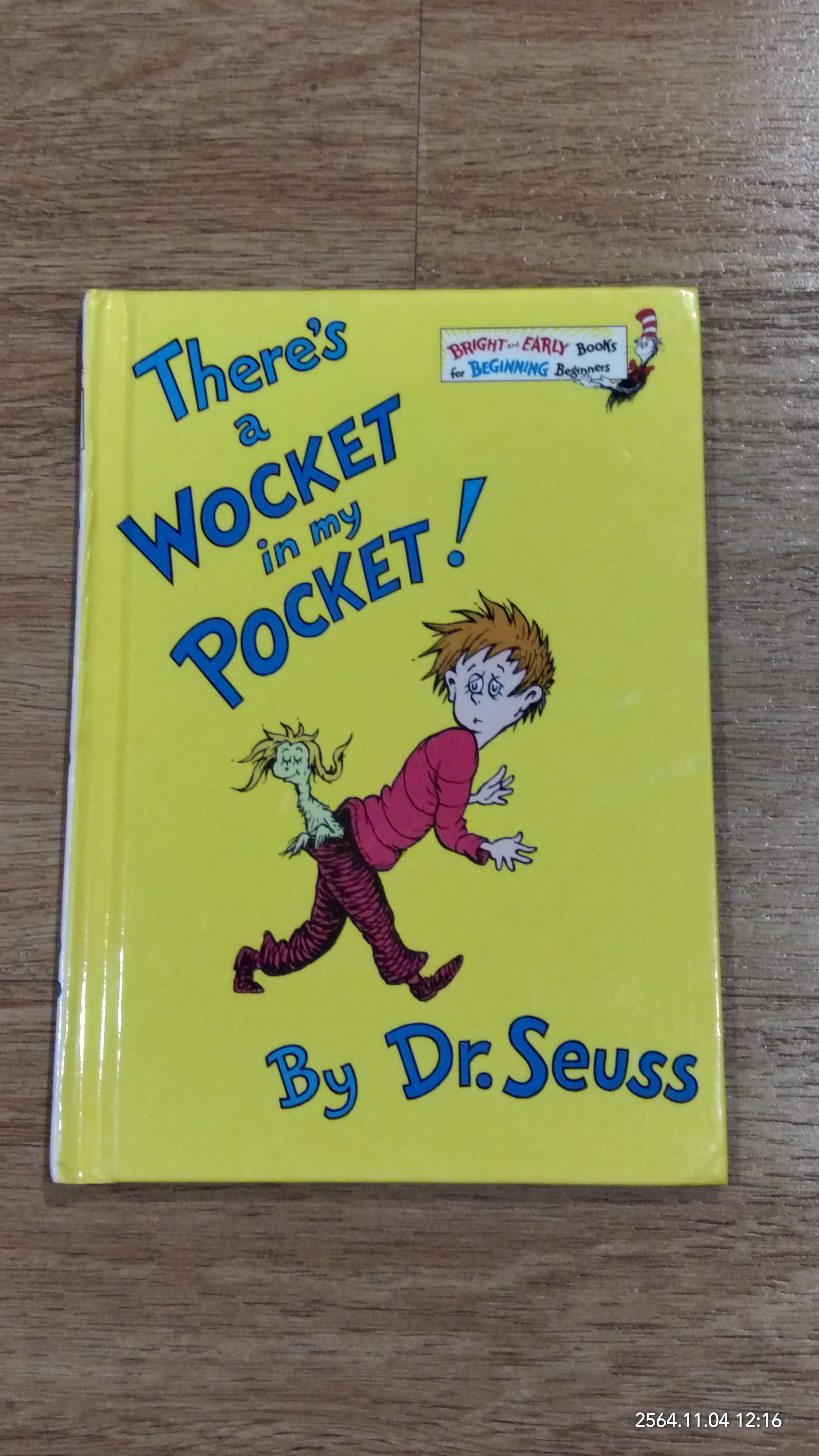 There's a WOCKET in my POCKET ! / Dr.Seuss
