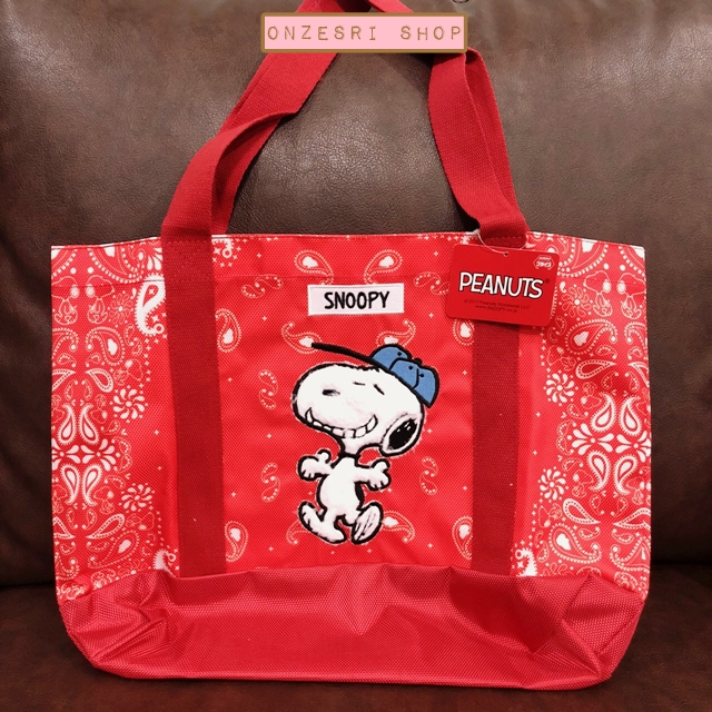 กระเป๋า Snoopy Eco Bag ลายสีแดง ผ้าไม่หนา ขนาด 41 x 32 x 15 ซม.