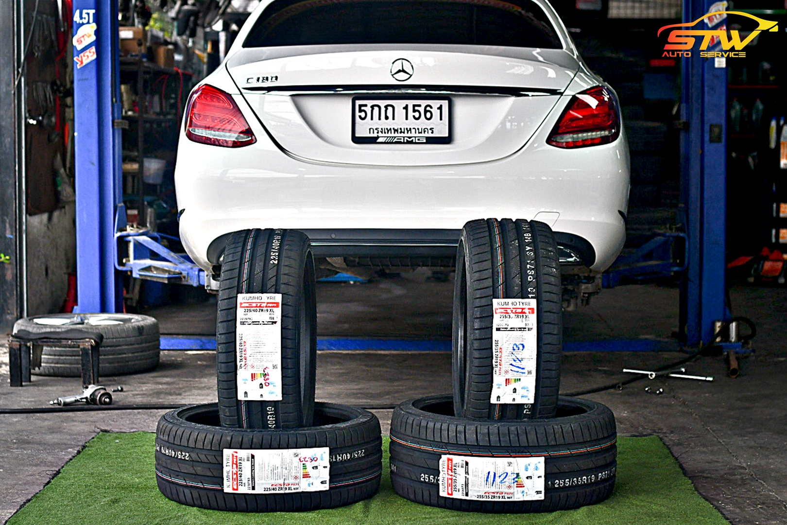 ยาง KUMHO ECSTA PS71 F 225/40R19 93Y R 255/35R19 96Y ติดตั้งใส่ Mercedes Benz C-Class C180