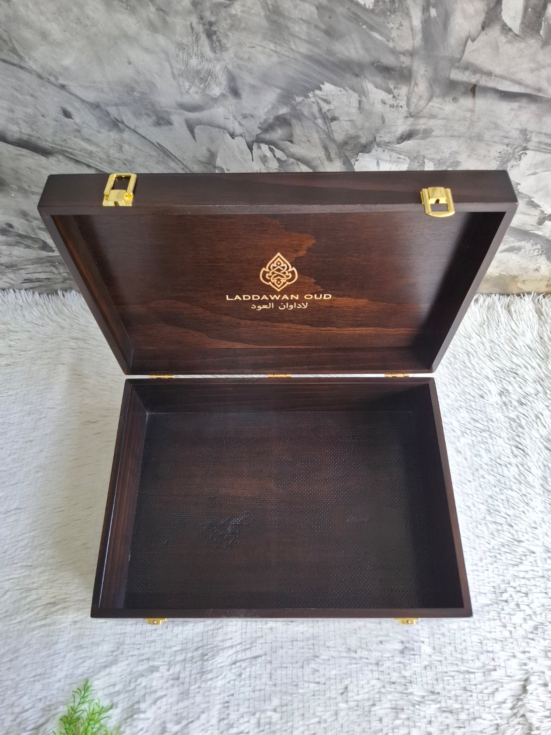 กล่องไม้สนแบบฝาล็อค