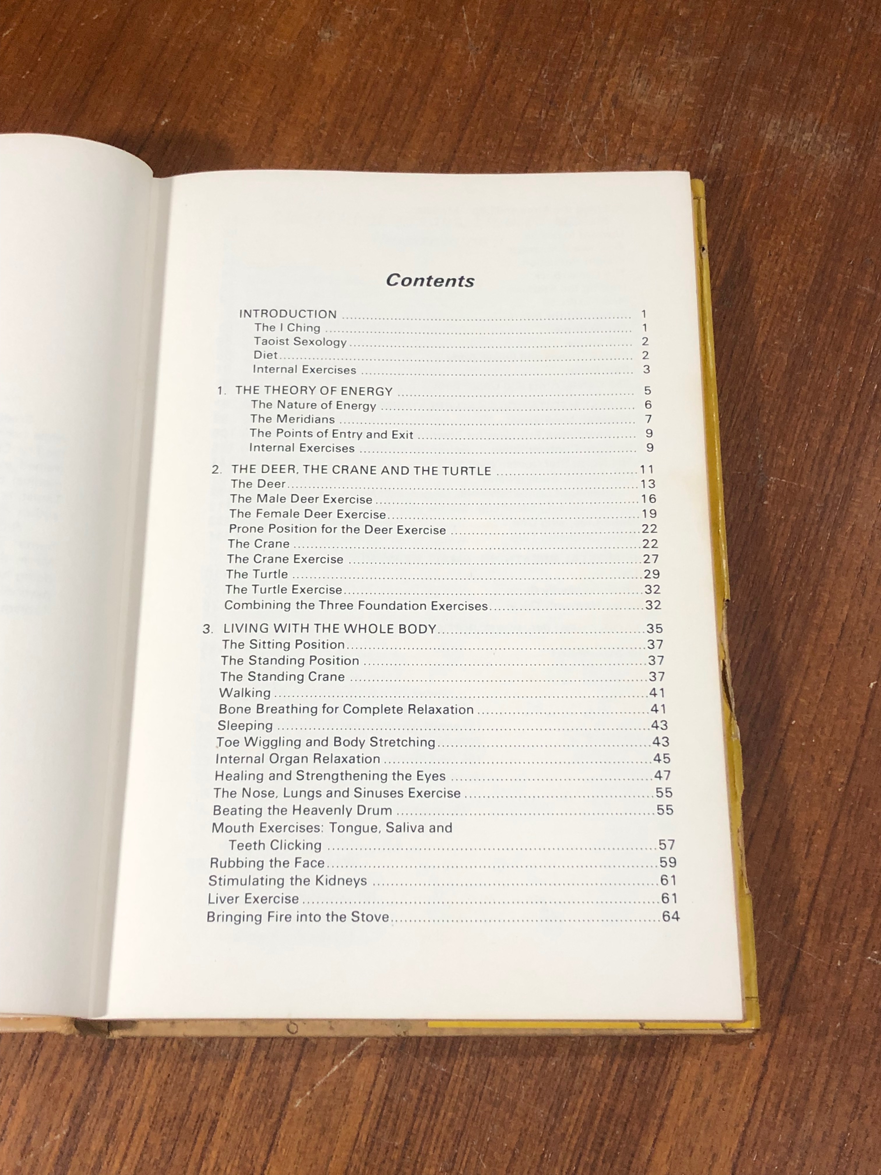 THE BOOK OF INTERNAL EXERCISES / Stephen T. Chang