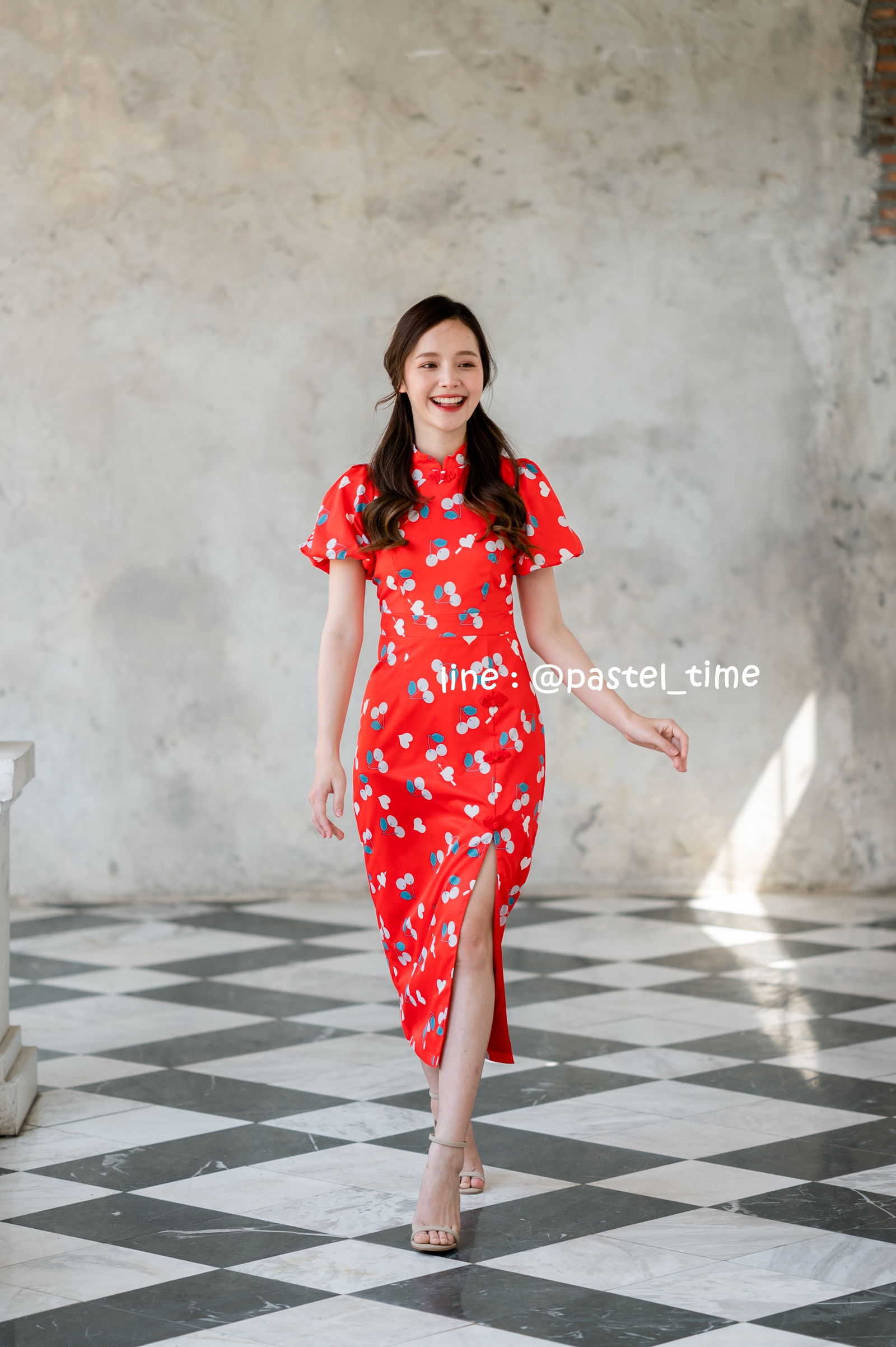 Cherry Ang Pao Dress เดรสกี่เพ้าคอจีนสีแดง