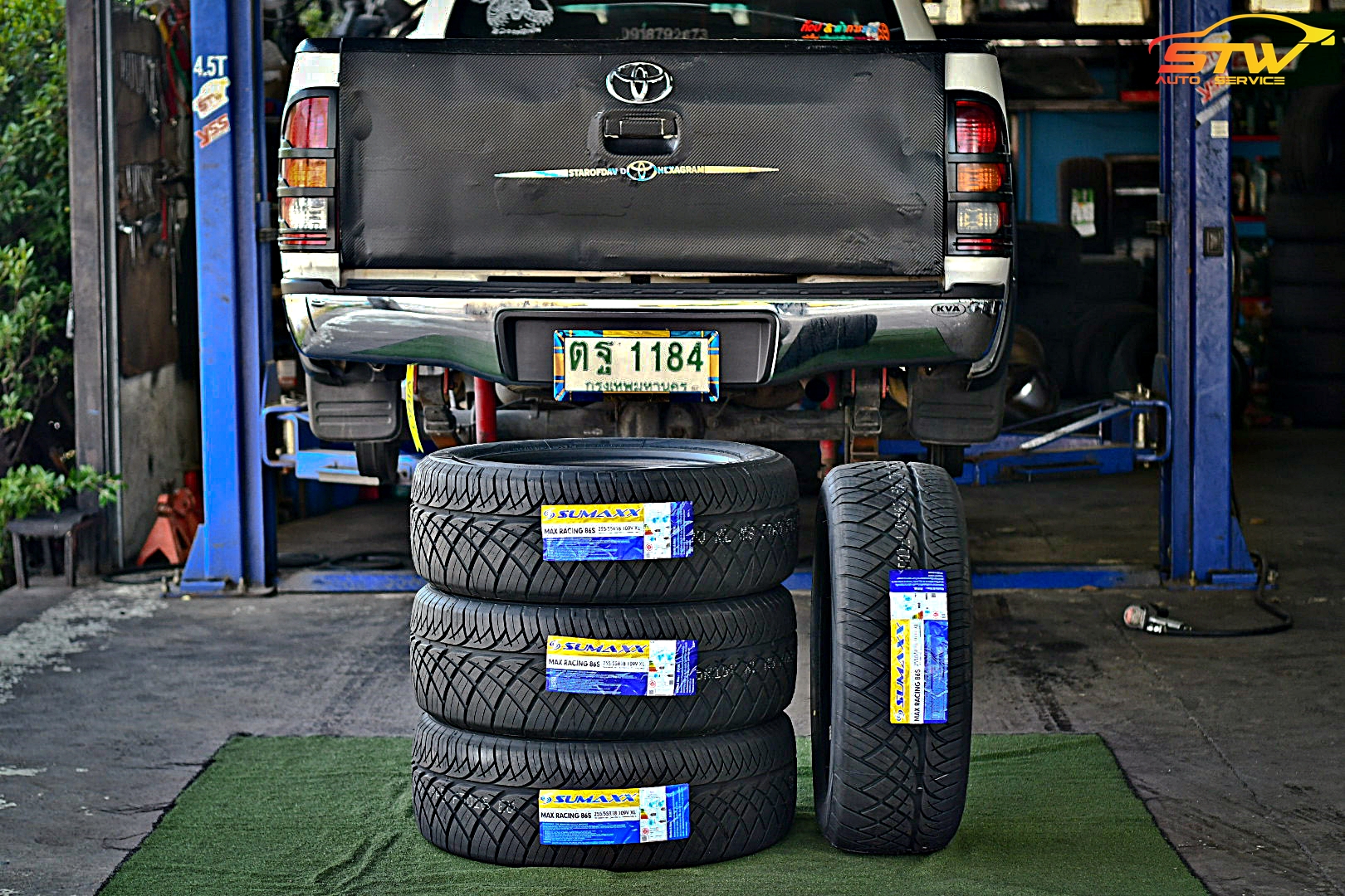 ยาง SUMAXX RACING 86S 255/55R18 109V ติดตั้งใส่ TOYOTA VIGO