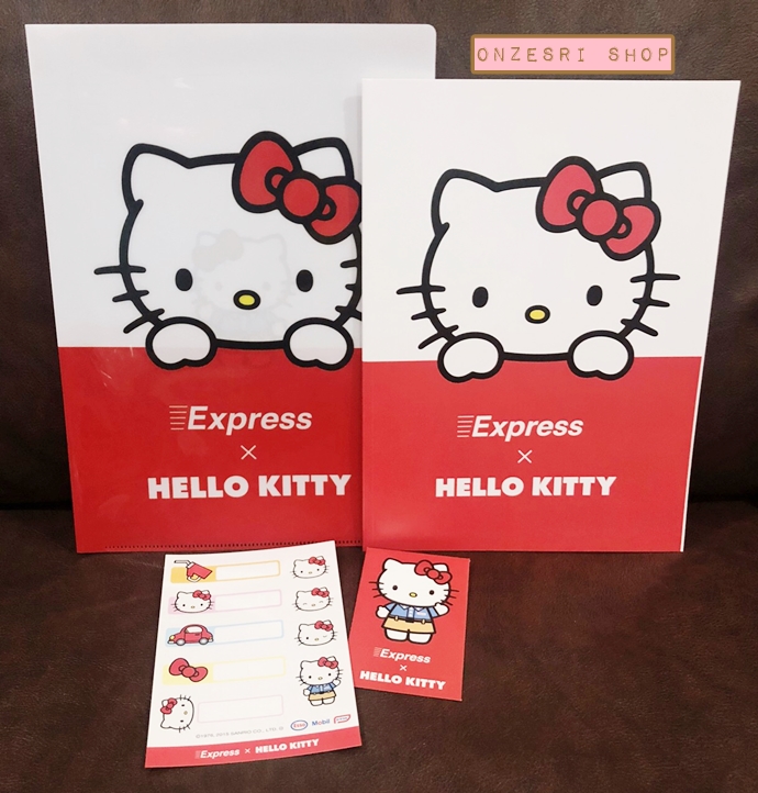 เซ็ตเครื่องเขียน Hello Kitty x Express Japan (Limited) ของพรีเมียมจาก Express ญี่ปุ่น ประกอบด้วยแฟ้ม A4 / สมุดขนาด 28.5 x 20.5 ซม. 32 หน้า / สติกเกอร์ 9 ดวง / ซองเล็ก