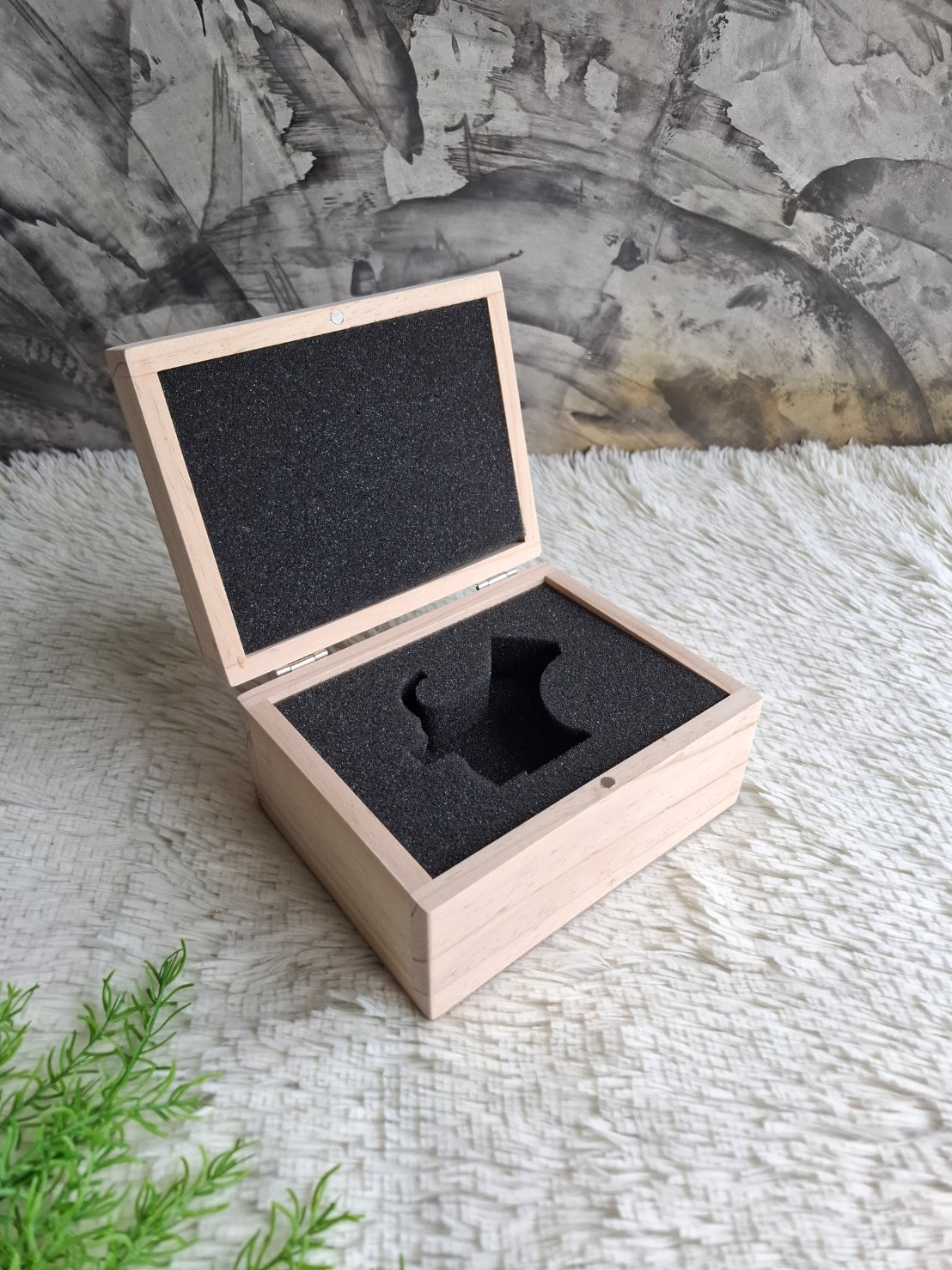 กล่องไม้ใส่งานโมเดล