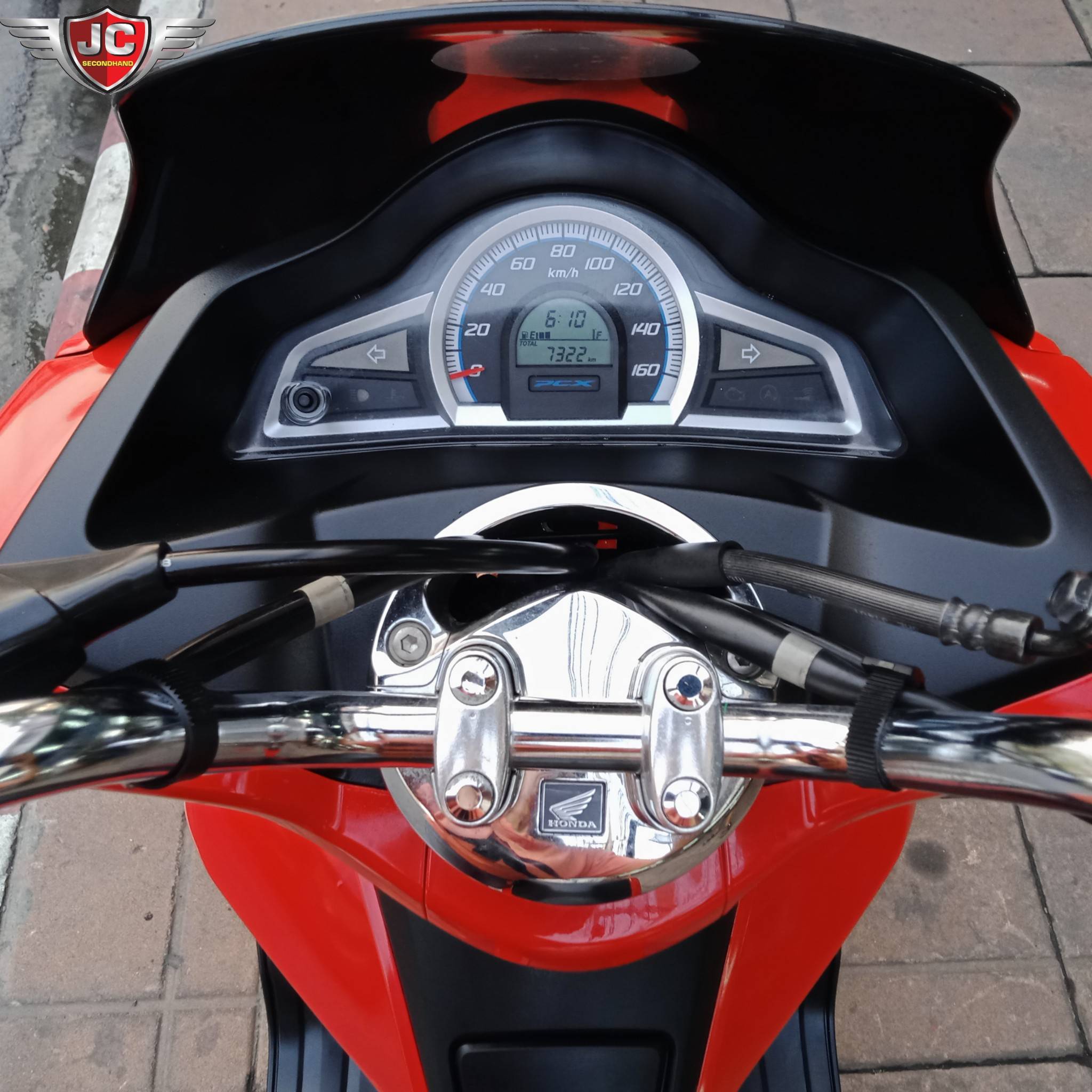 เข้าใหม่สวยเด็ดเจ็ดย่านน้ำ #HONDA #PCX150 LED จดทะเบียนปี 2017แท้