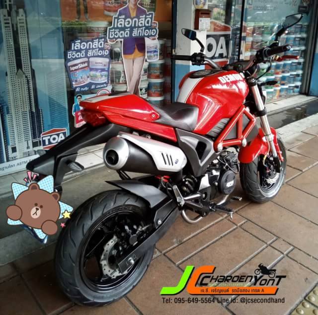 GPX DEMON 125 จดทะเบียนกลางปี 59 รถเพิ่งออกมา 6 เดือนเท่านั้น เครื่องดีเดิมๆ เงียบๆเลย วิ่งมา9พันโลแท้ ขับขี่นิ่ม อัตราเร่งดี ชุดสีสวยแท้ทั้งคัน