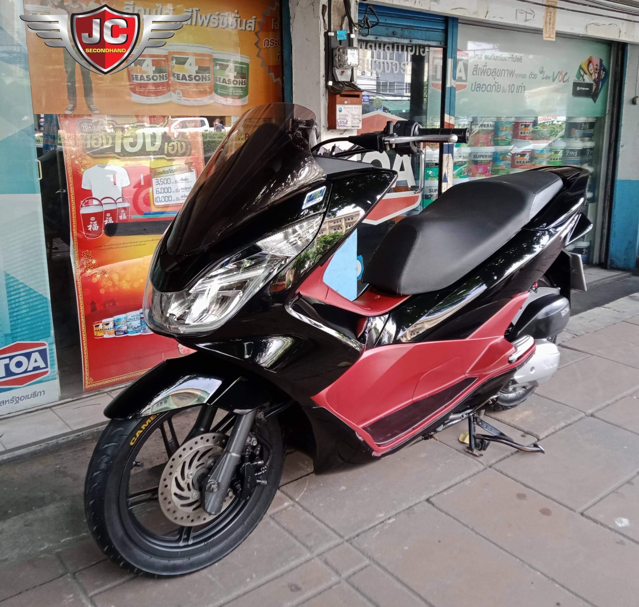 "ตัวแรงส์มาดนิ่ง" 😎 HONDA PCX150_Smartkey_รถปี 59 รถทำซิ่งพอได้ วิ่งดีไม่มีสะดุด ชุดสีแท้ทั้งคัน