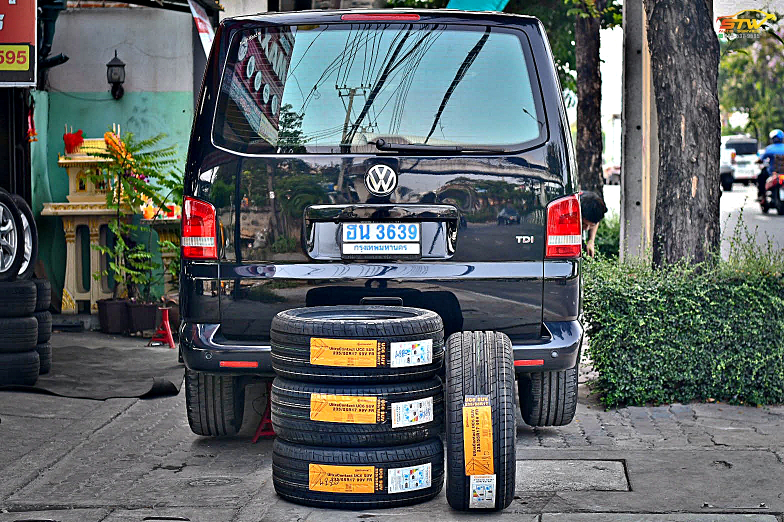 CONTINENTAL UltraContact UC6 235/55R17 99V