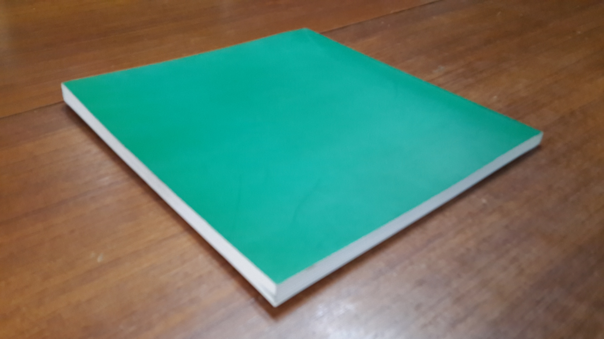 หนังสือที่ระลึก พิธีถวายปริญญาครุศาสตรบัณฑิตกิตติมศักดิ์ พระธรรมวิสุทธาจารย์ (มงคล วิโรจโน) เจ้าอาวาสวัดประยุรวงศาวาสวรวิหาร