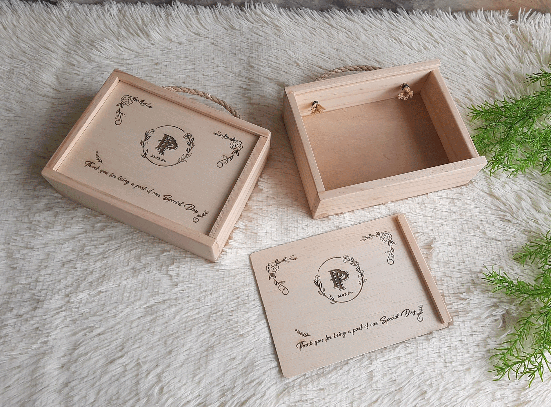 กล่องไม้ใส่ของชำร่วยงานแต่งงาน