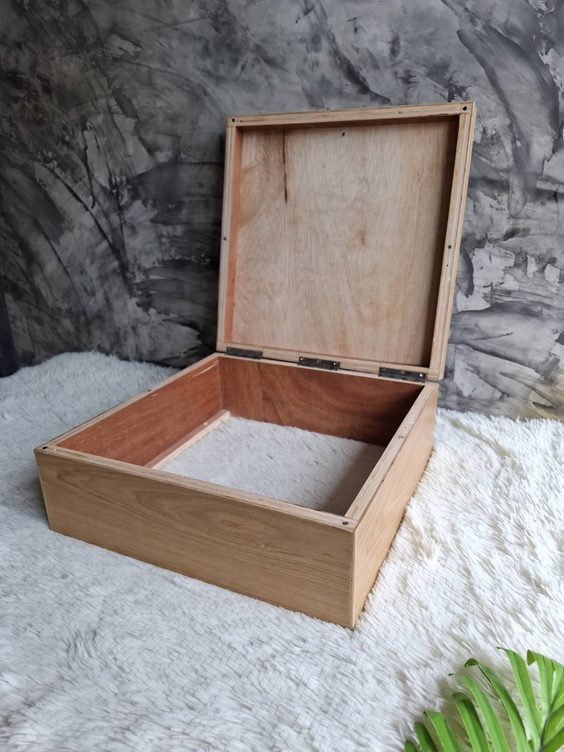 ตู้ครอบปลั๊กไฟ