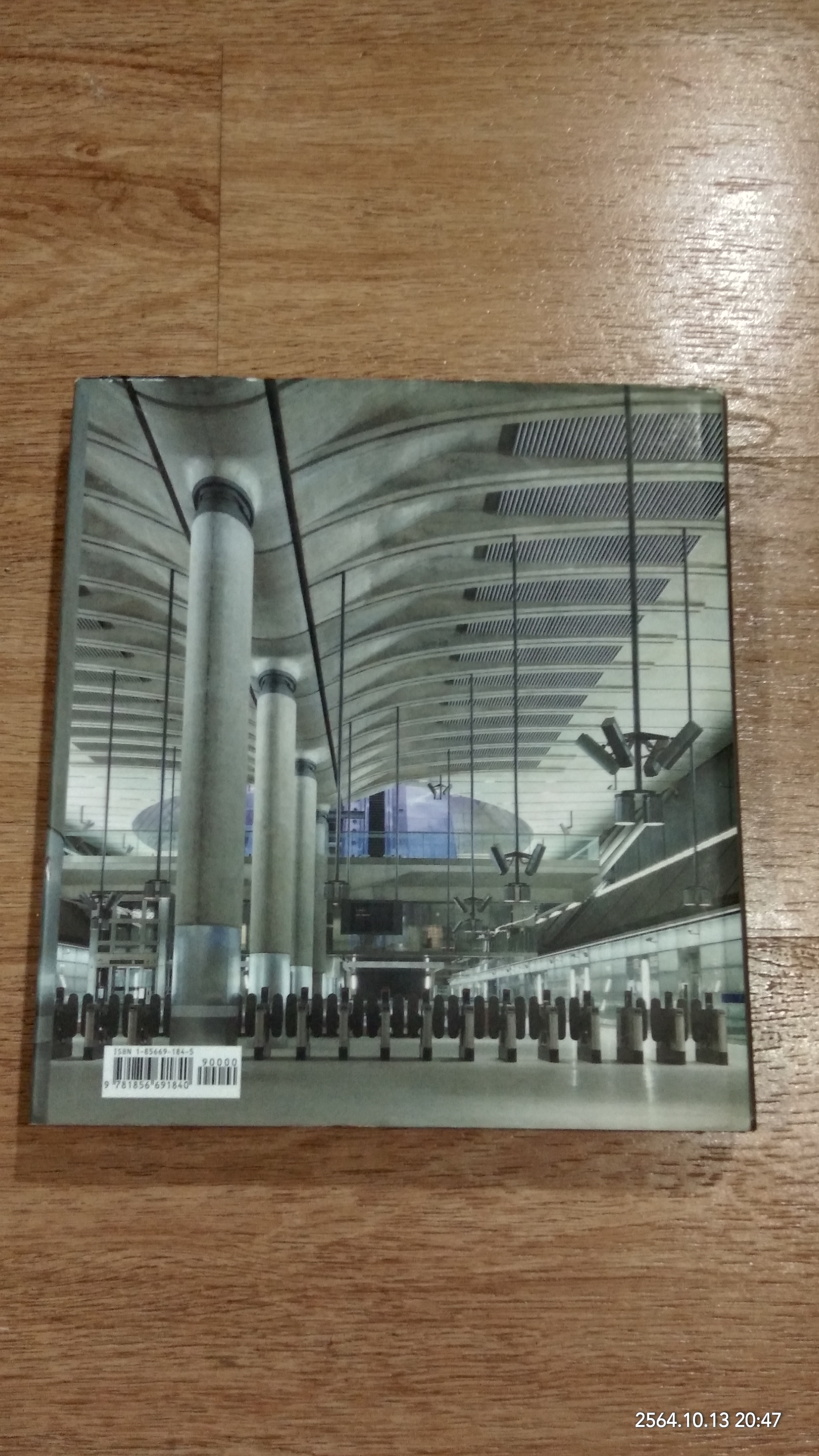 the jubilee line extension / kenneth powell
