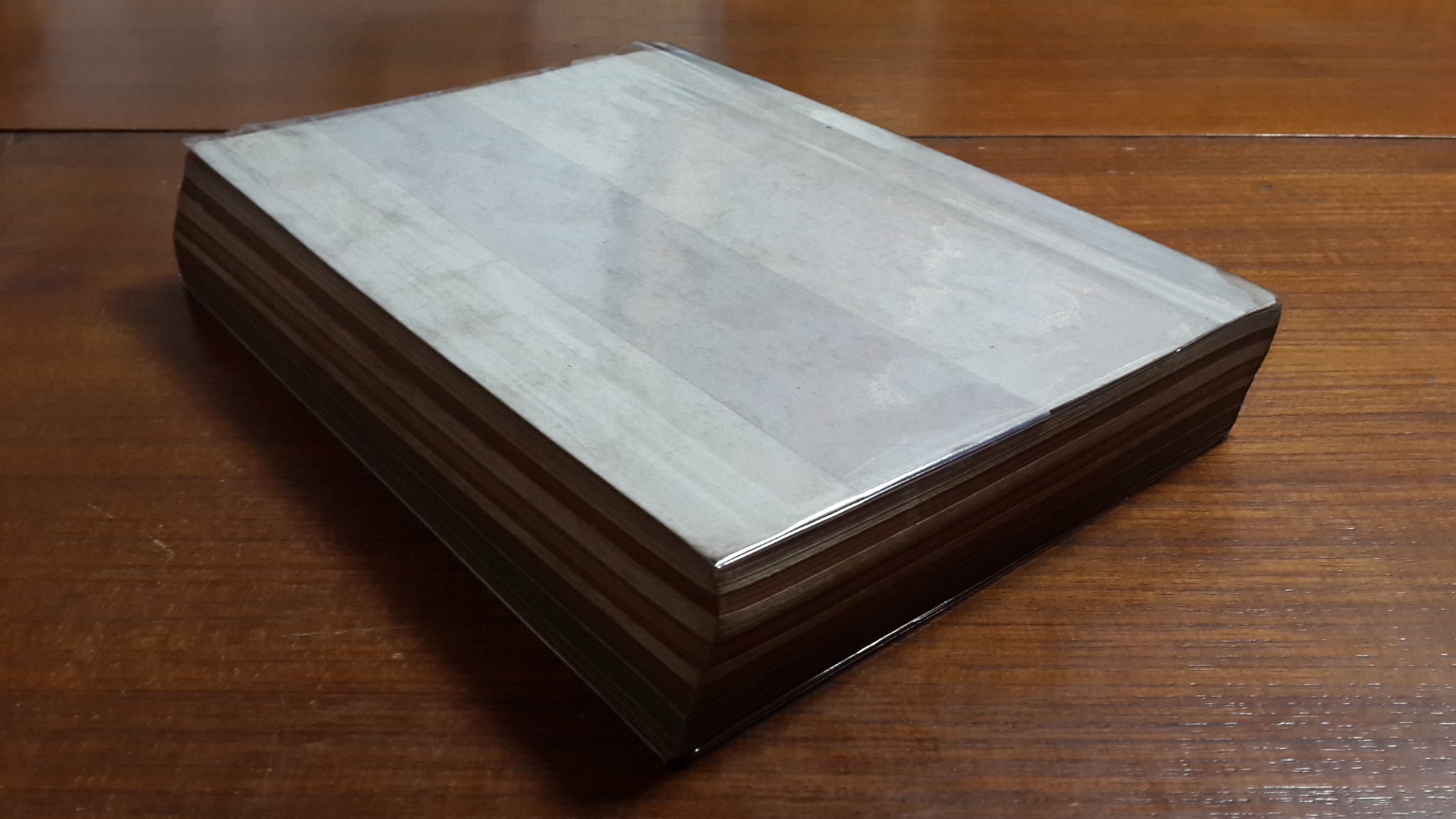 ห้ารอบ : ที่ระลึกในการทำบุญอายุครบ ๖๐ ปี พลอากาศเอก หะริน หงสกุล