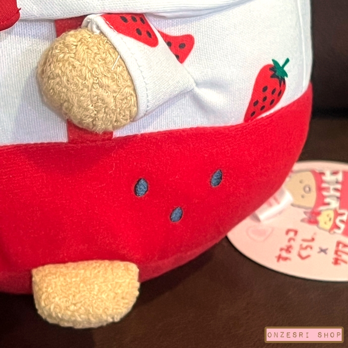 ตุ๊กตา Sumikko Gurashi x Sakuma Strawberry Milk Candy(Limited) แบบ Tonkatsu ขนาด 24 x 19 x 14 ซม. ไม่มีขายทั่วไป เป็นแบบต้องลุ้นกับทางหน้าร้าน San-X ที่ญี่ปุ่นเท่านั้น