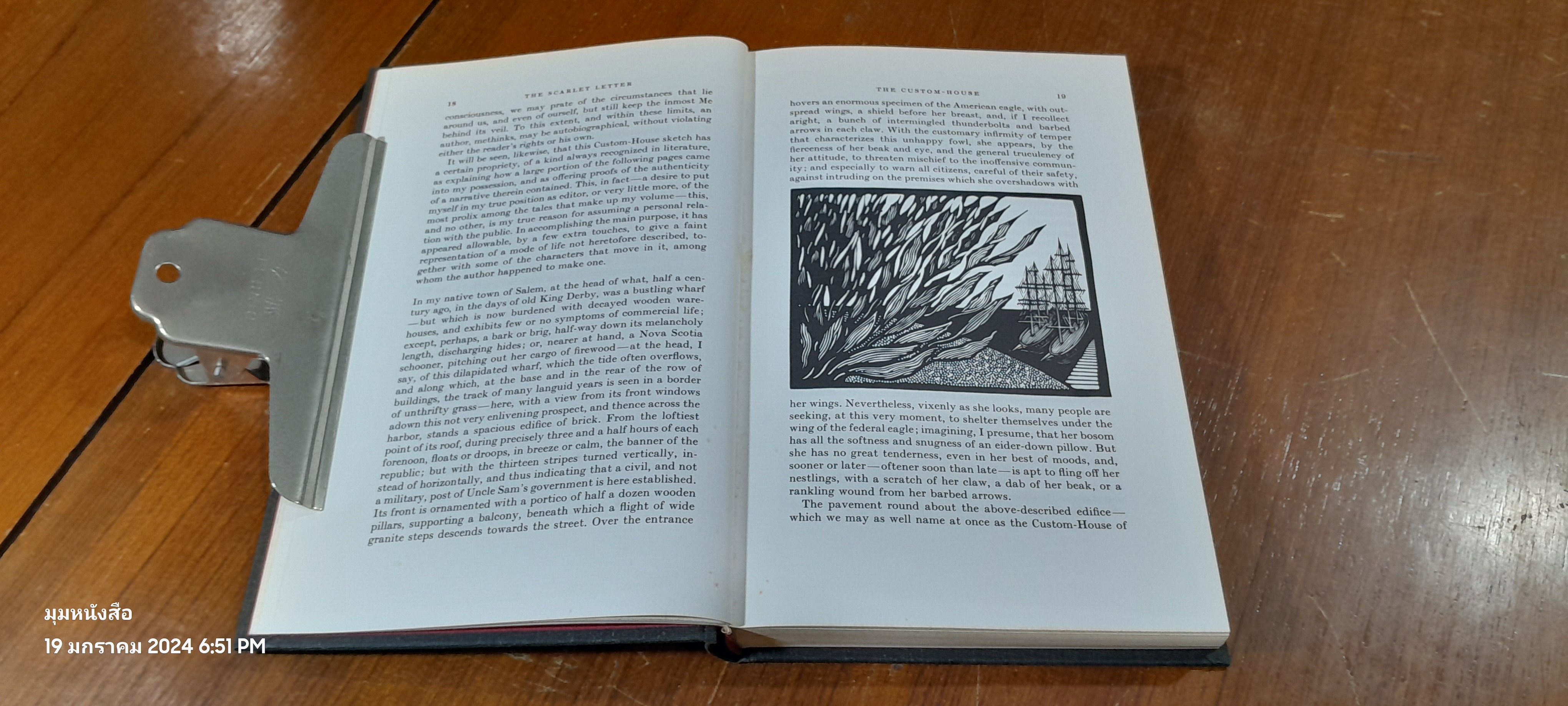 The Scarlet Letter : Nathaniel Hawthorne