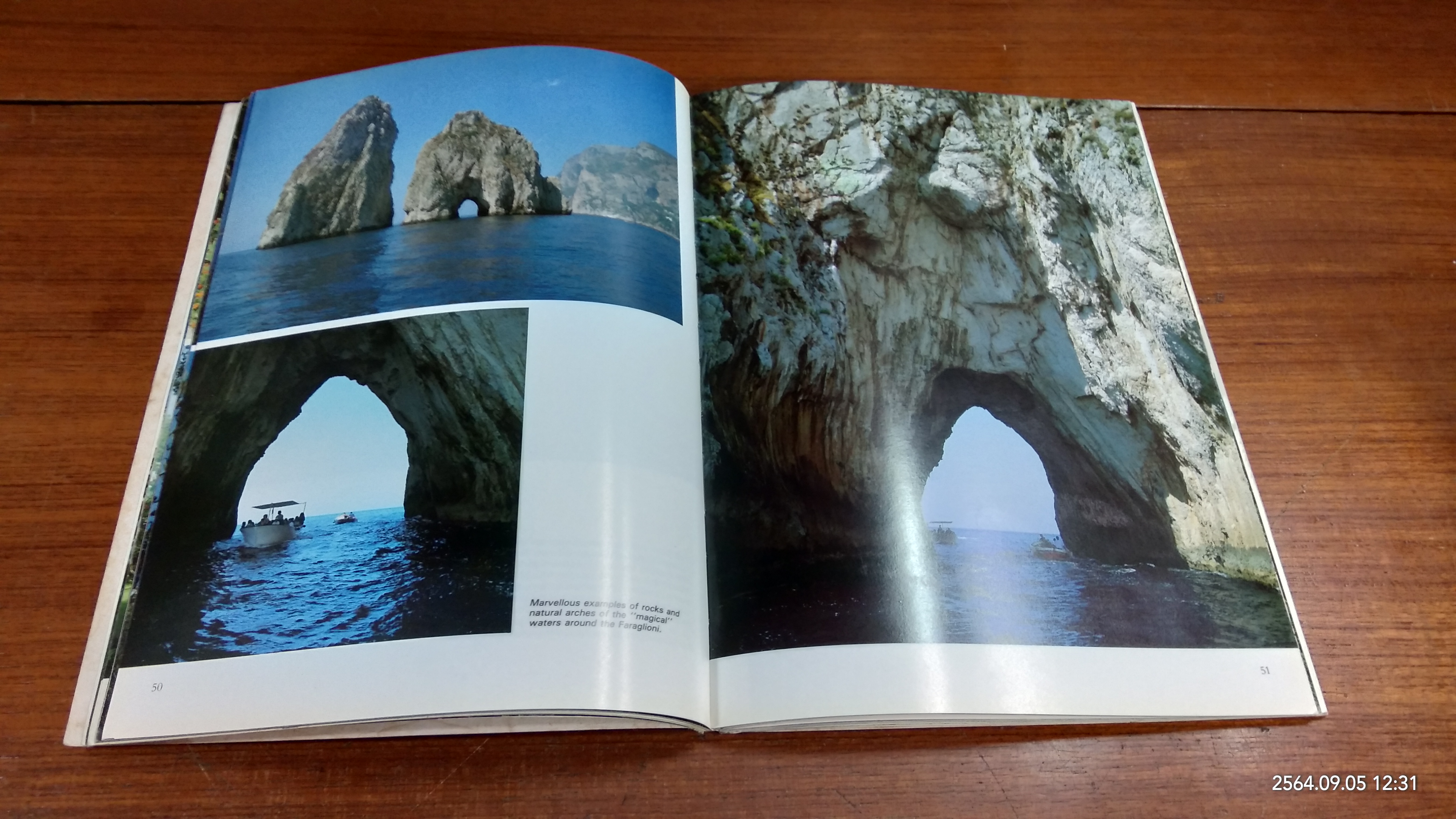 ART AND HISTORY OF CAPRI / ENGLISH EDITION