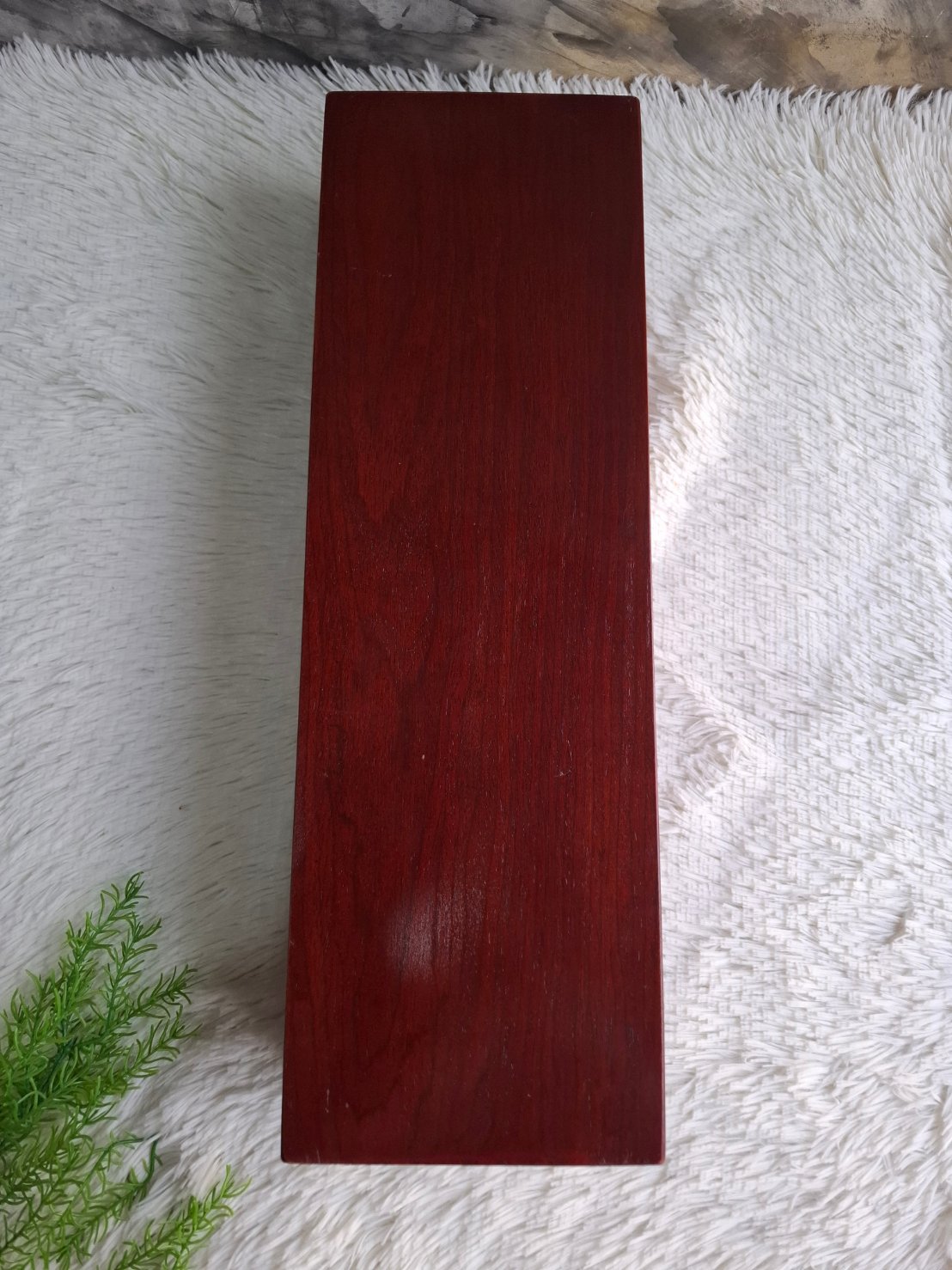 กล่องไม้สักฝาสไลด์ อครีลิคใส