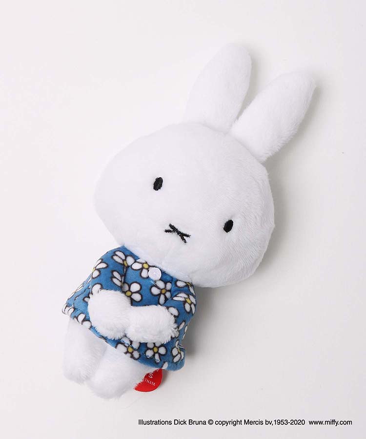 ตุ๊กตาเล็ก Miffy Chokkori-San นั่งได้ จากญี่ปุ่น ขนาด 15 x 9 x 8 ซม. มี 4 แบบให้เลือก