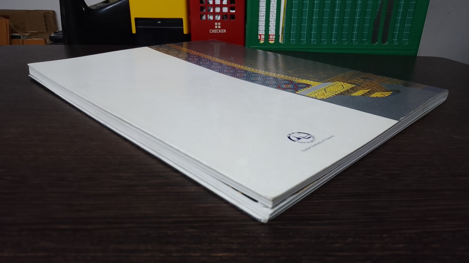 งานจำหน่ายผลงานศิลปกรรม จากแสงเงาสู่ป่าหิมพานต์