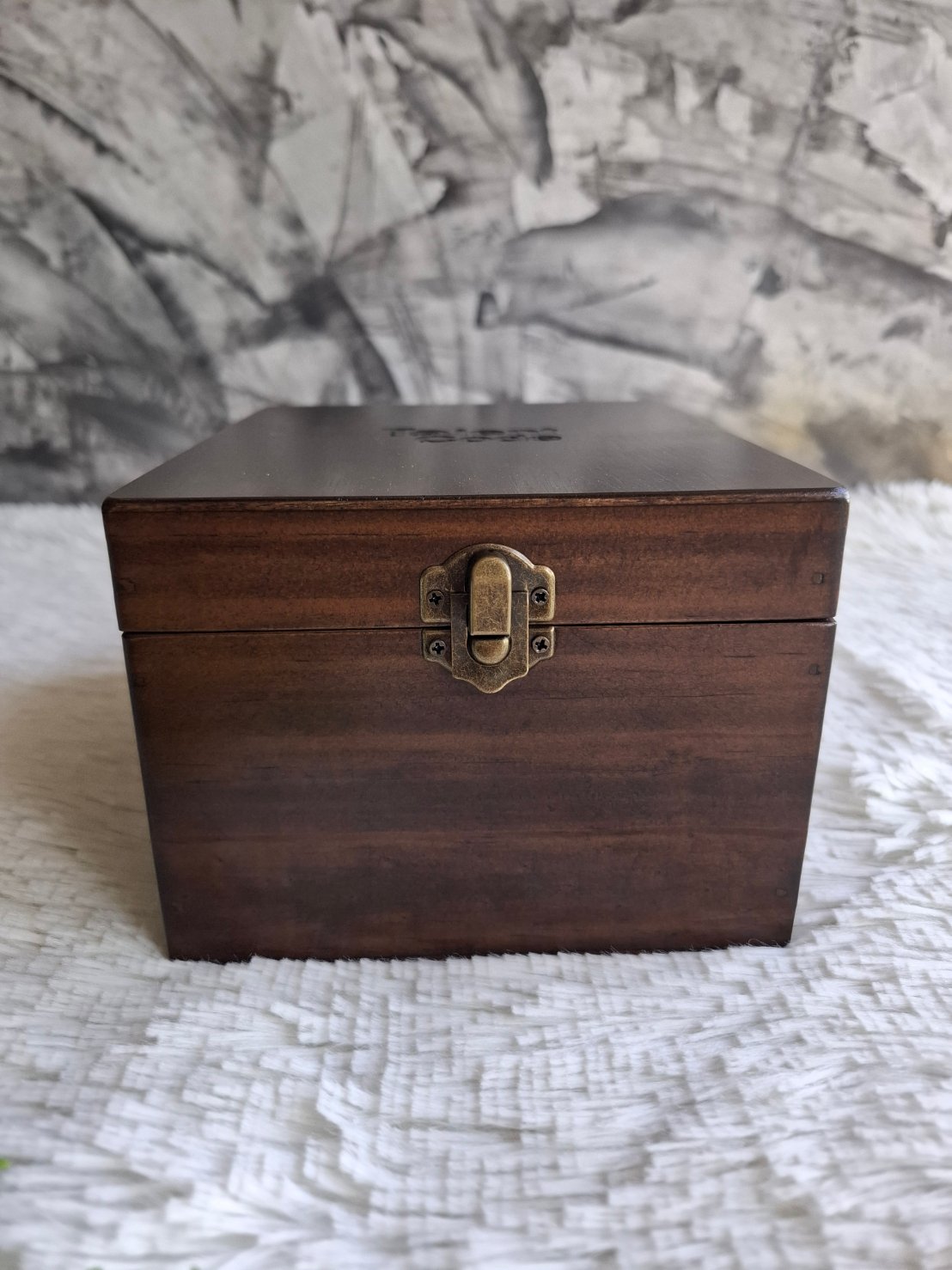 กล่องไม้สนแบบฝาล็อค