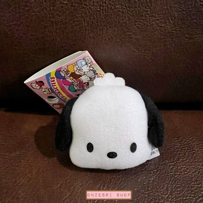 พวงกุญแจ Sanrio ลาย Pochacco เป็นเข็มกลัดด้วยในตัว ขนาด 6 x 5 x 2.5 ซม.