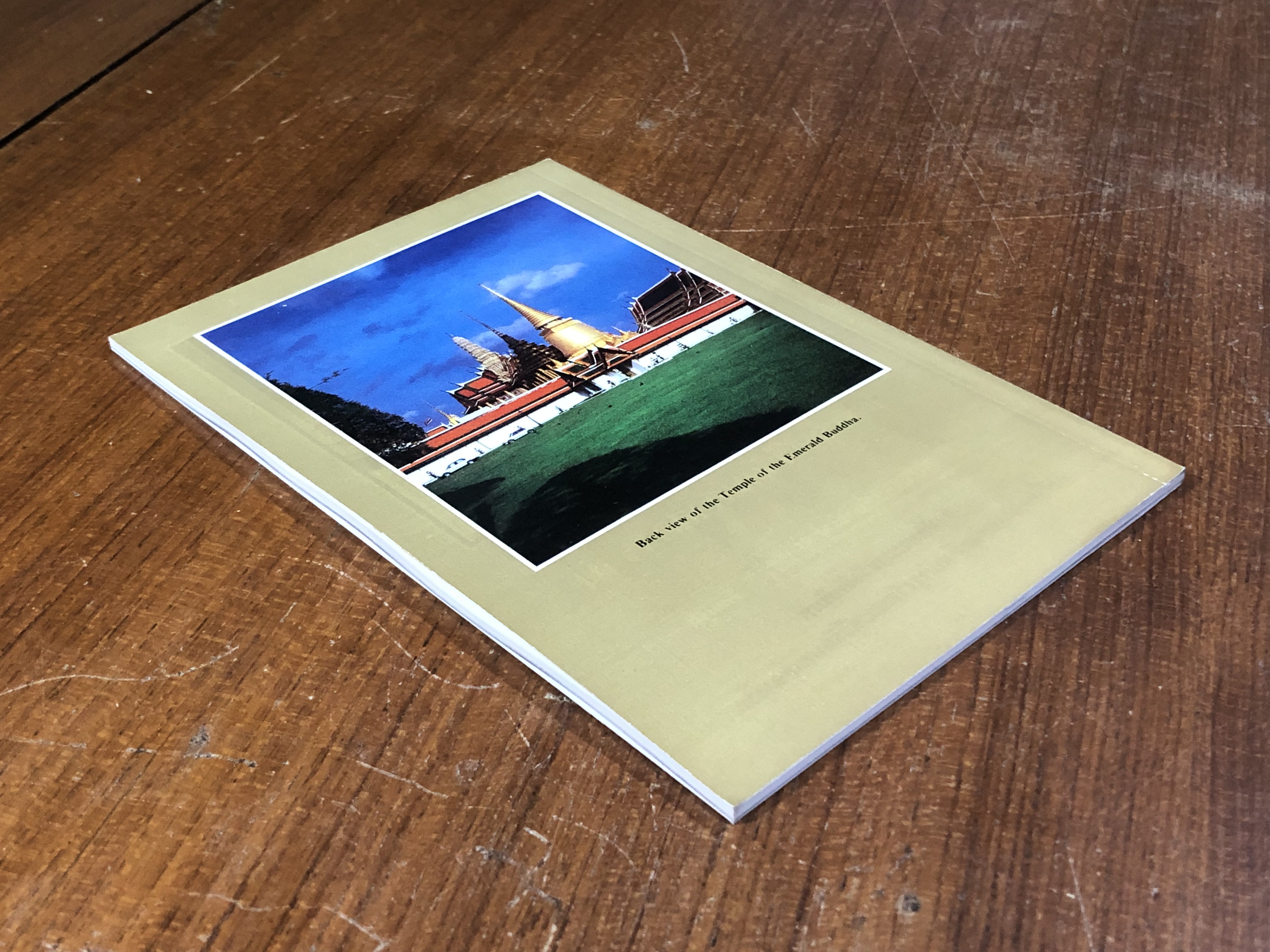 History of the Temple of the Emerald Buddha / Professor M.C. Subhadradis Diskul