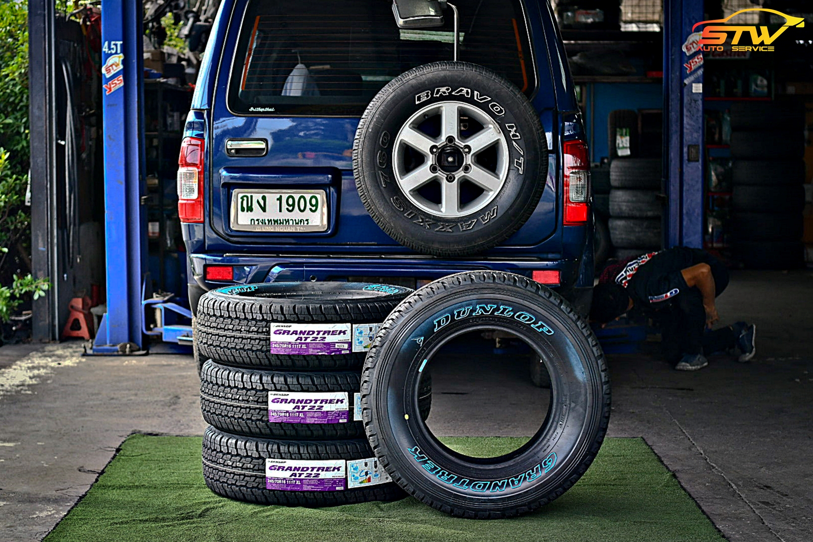 ยาง DUNLOP GRANDTREK AT22 245/70R16 111T ติดตั้งใส่ ISUZU D-MAX