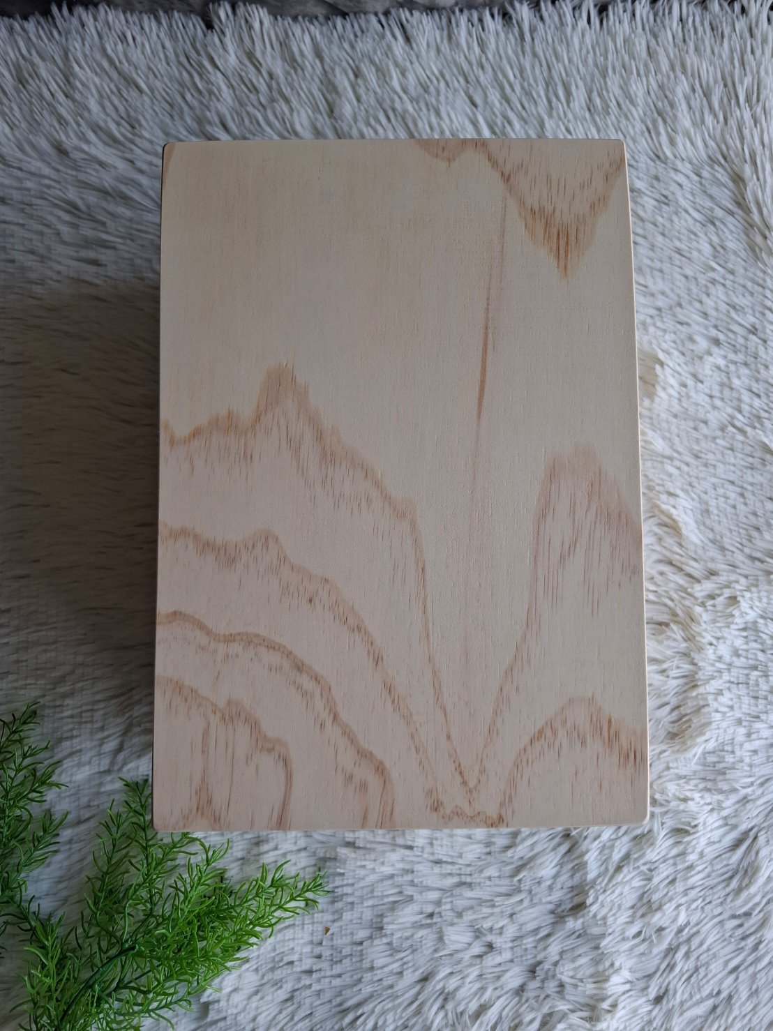 กล่องไม้ฝาสไลด์