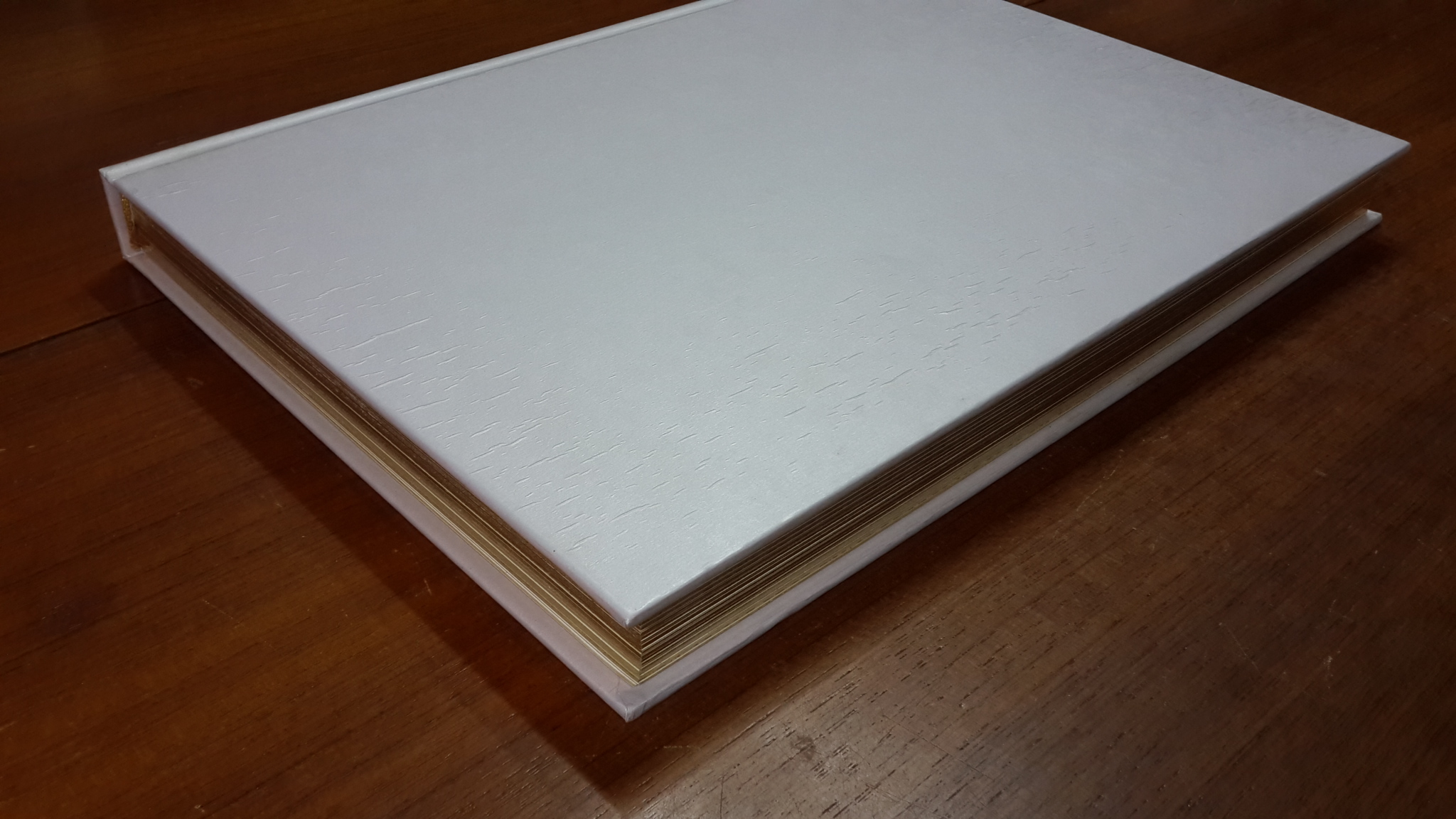 ศิลป์แผ่นดิน : ARTS OF THE KINGDOM / โรงฝึกศิลปาชีพ สวนจิตรลดา