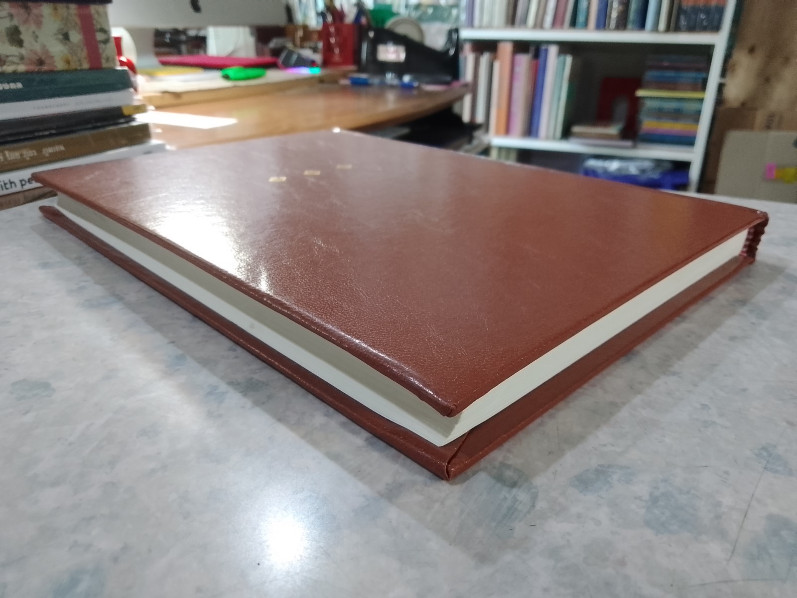 นามานุกรมวรรณคดีไทย ชุดที่ ๒ ชื่อผู้แต่ง