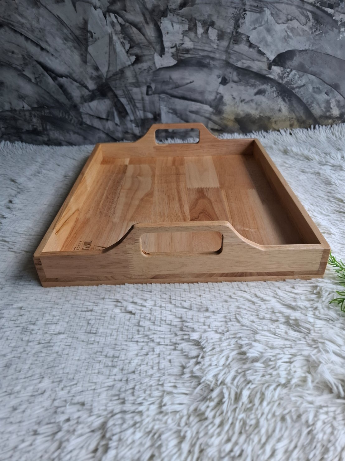 ถาดไม้แบบมีมือจับ