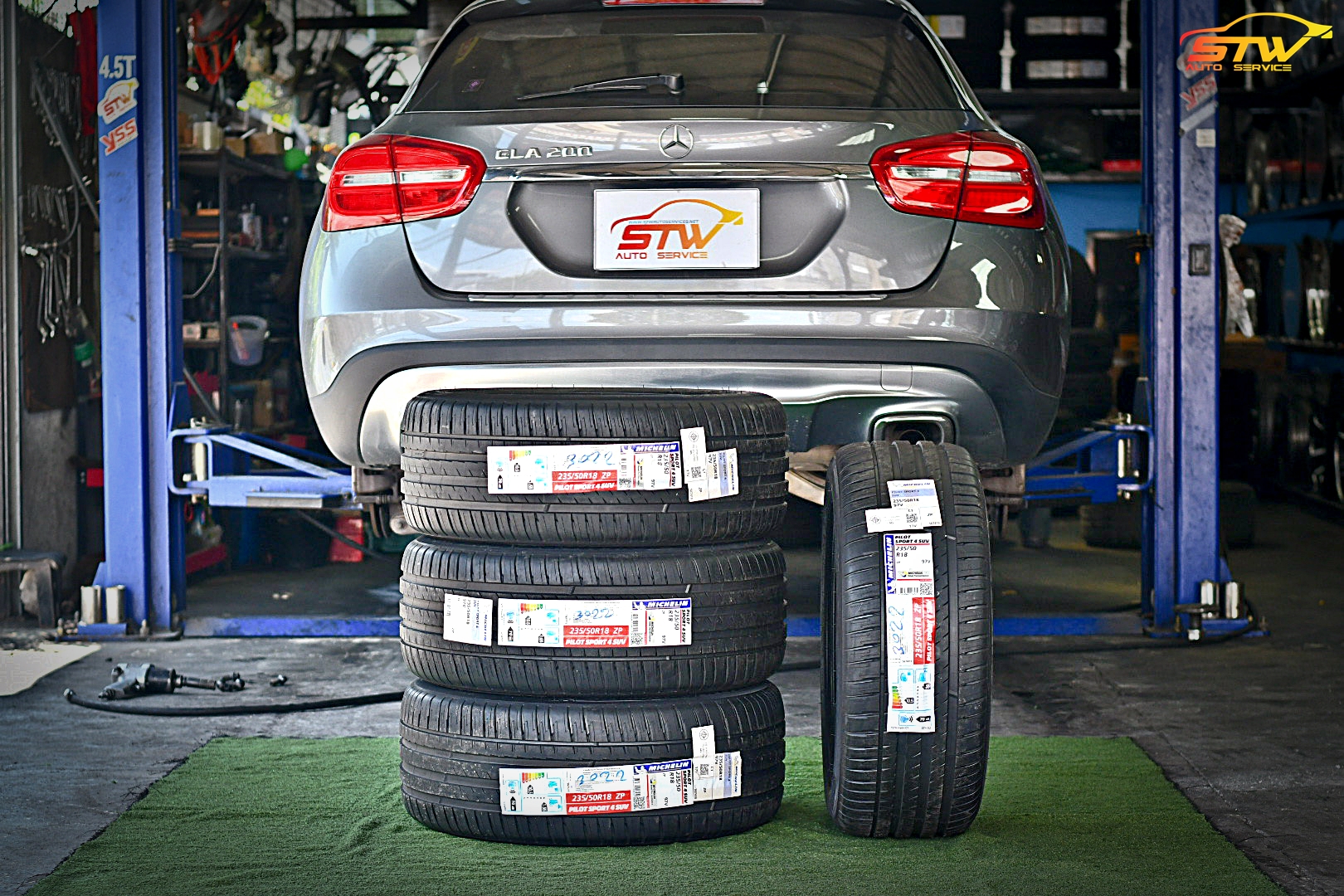 ยาง MICHELIN PILOT SPORT 4 SUV ZP 235/50R18 97V ติดตั้งใส่ Mercedes Benz GLA200