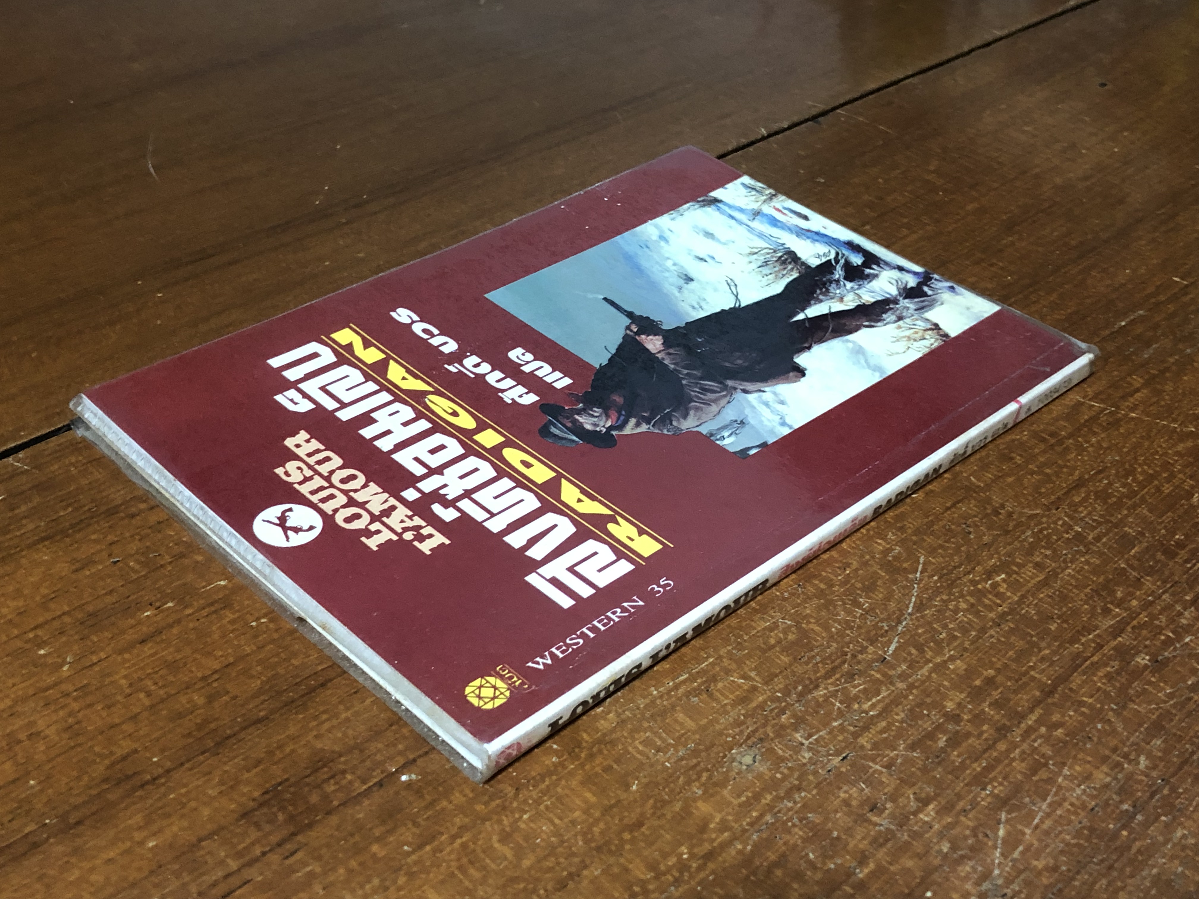 สิงห์ซ่อนเล็บ / หลุยส์ ลามูร์