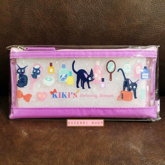 กระเป๋า Studio Ghibli Flat Pouch ลาย Kiki's Delivery Service ขนาด 19.5 x 9 ซม.