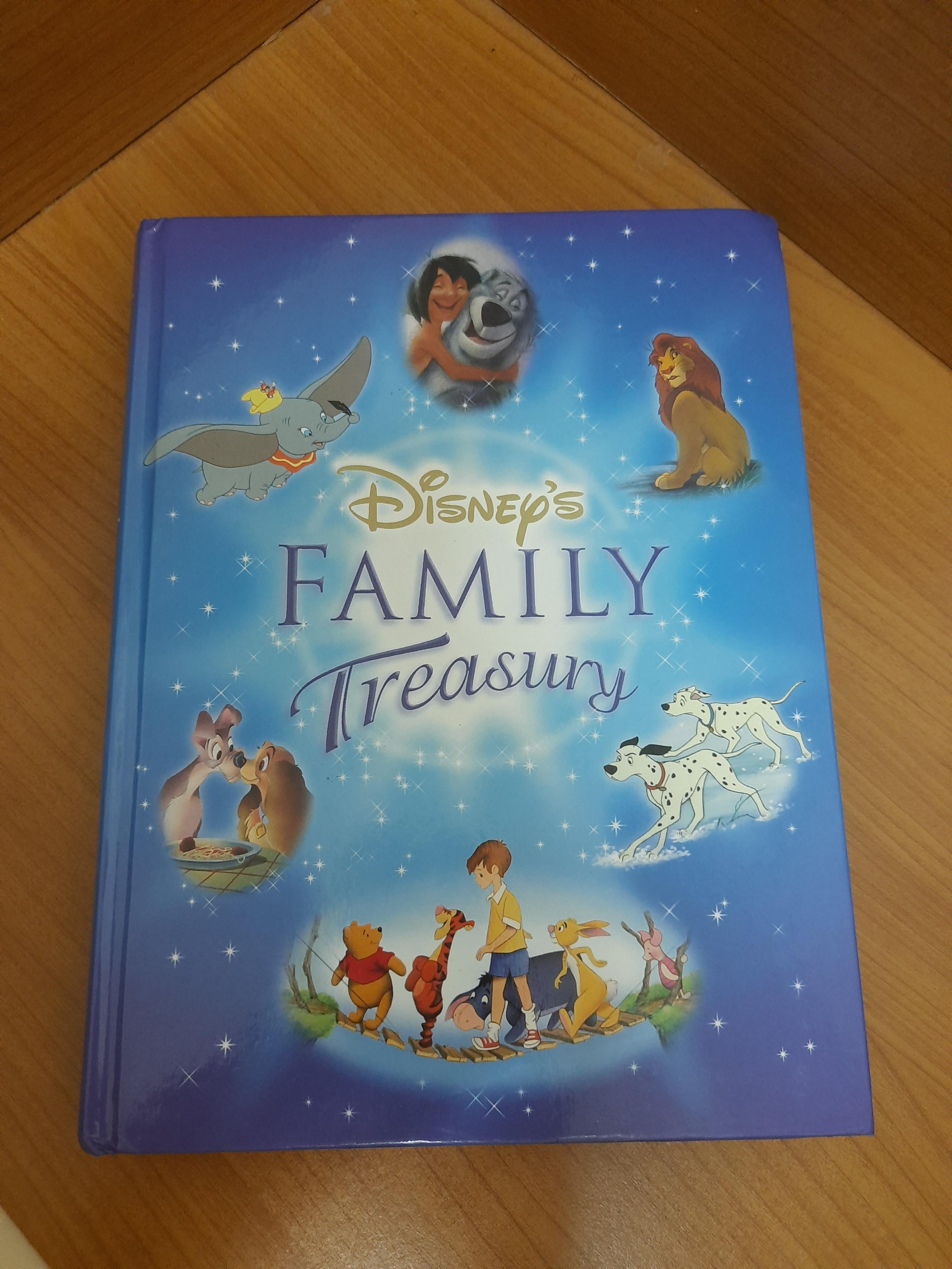 DISNEY : FAMILY TREASURY