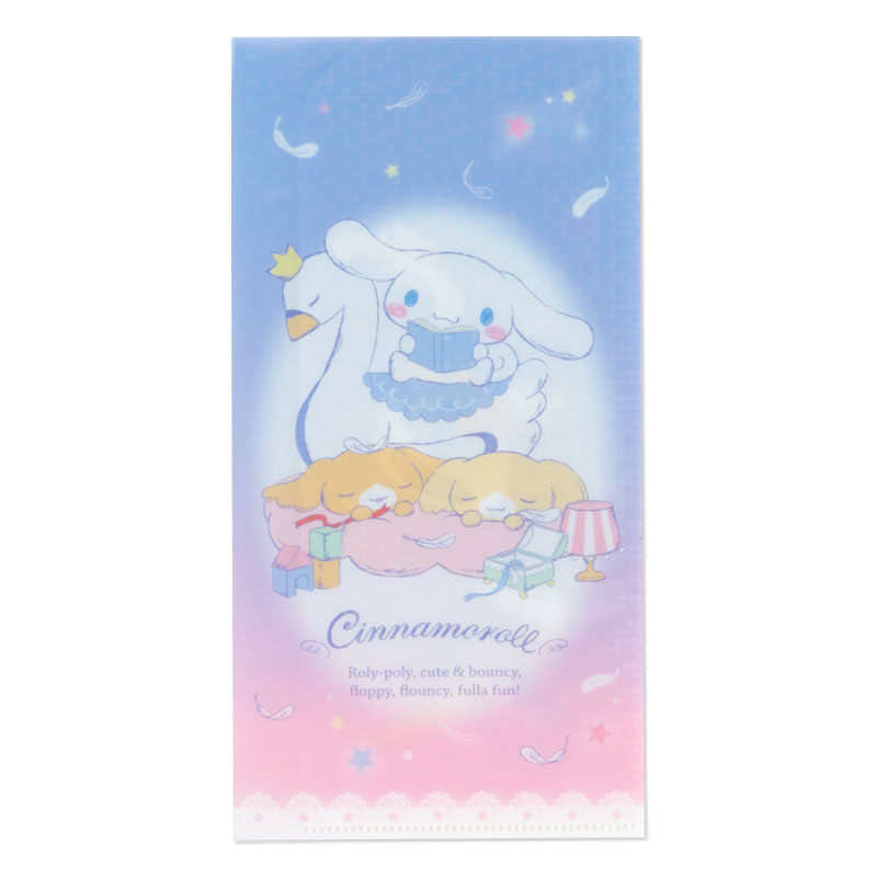 Sanrio Ticket Holder / Mask Holder แบบ Cinnamoroll ขนาด 12 x 23 ซม. เป็นแบบ Hologram วิ้ง ๆ เป็นแฟ้มเล็กแบบยาว สามารถนำไปใส่ใบเสร็จ เอกสาร ตั๋ว หรือไว้เก็บหน้ากากอนามัยได้ค่ะ