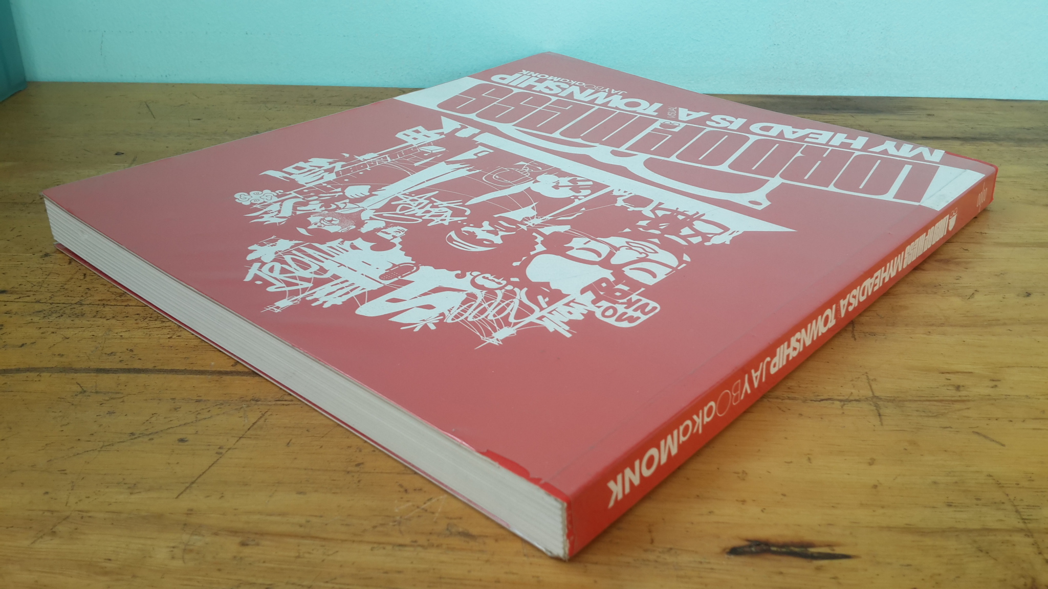 LORD OF MESS MYHEADISA MY HEAD IS A VISUAL TOWNSHIP