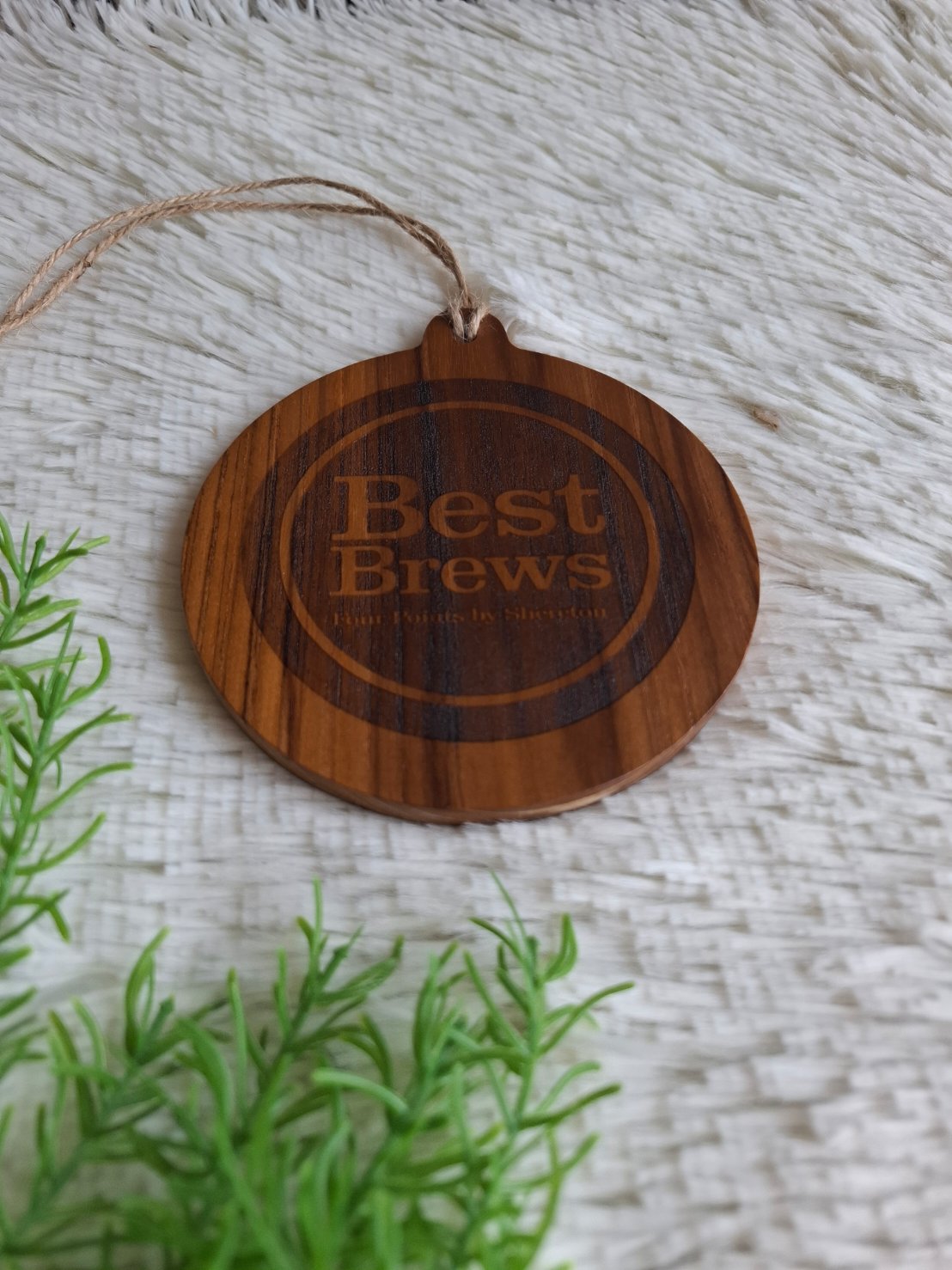 ป้ายแขวนไม้สัก