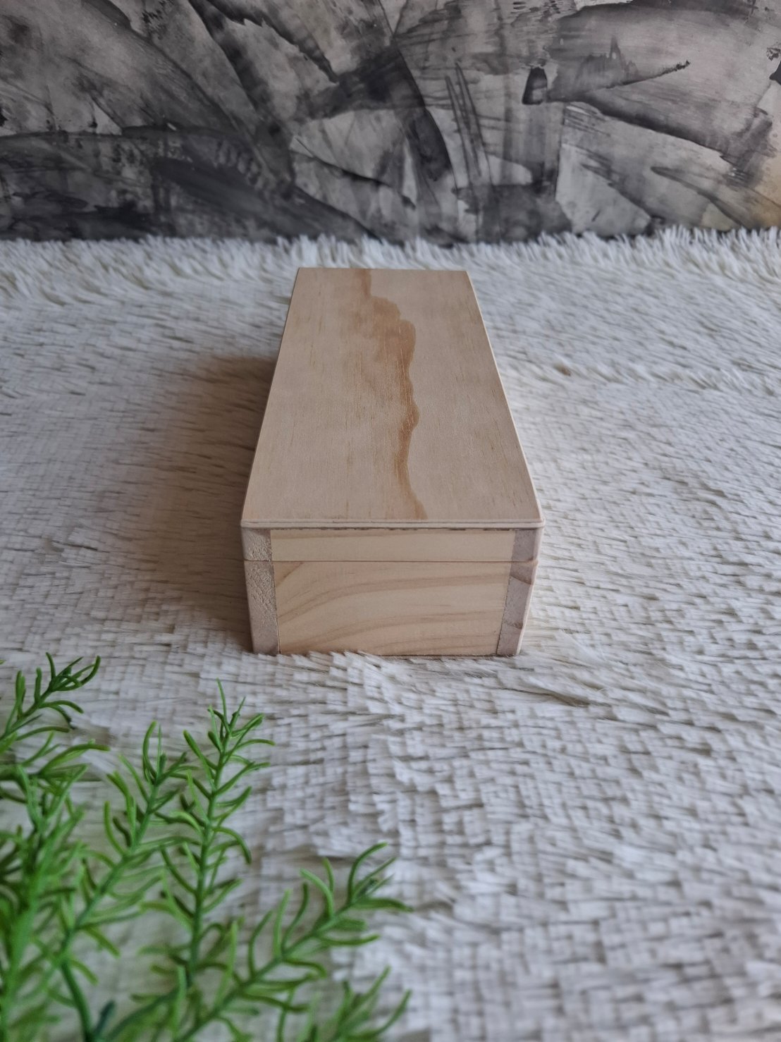 กล่องไม้ฝาครอบ