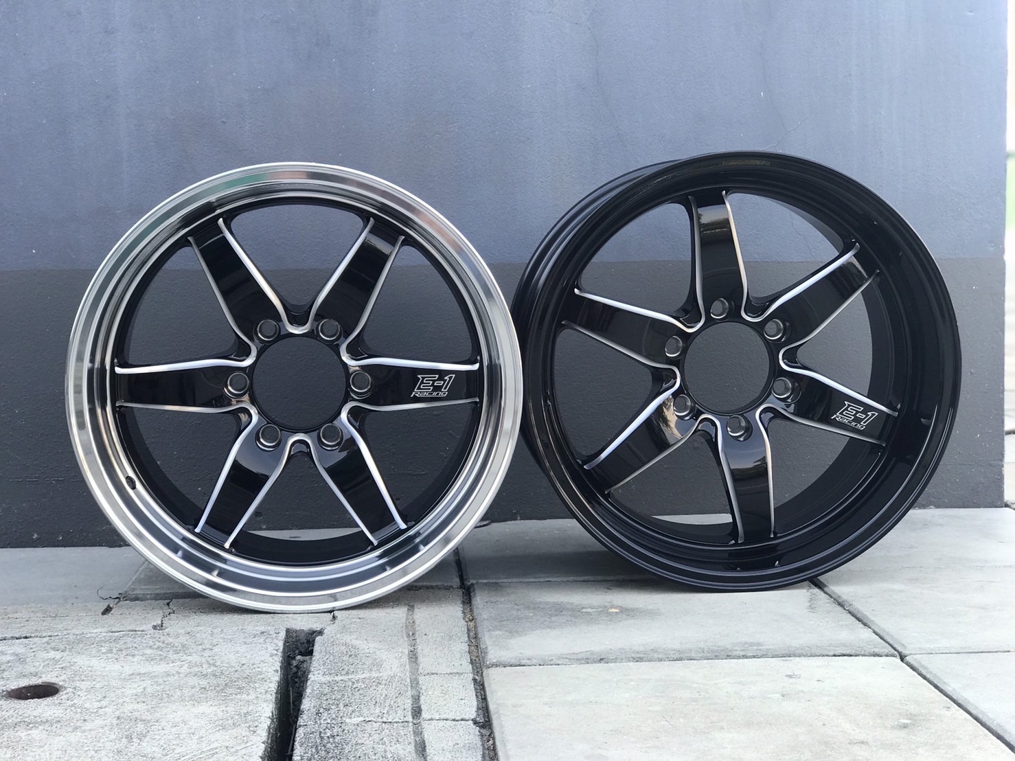 ล้อ Emotion-R EZ6 ขอบ18 งานไทย
