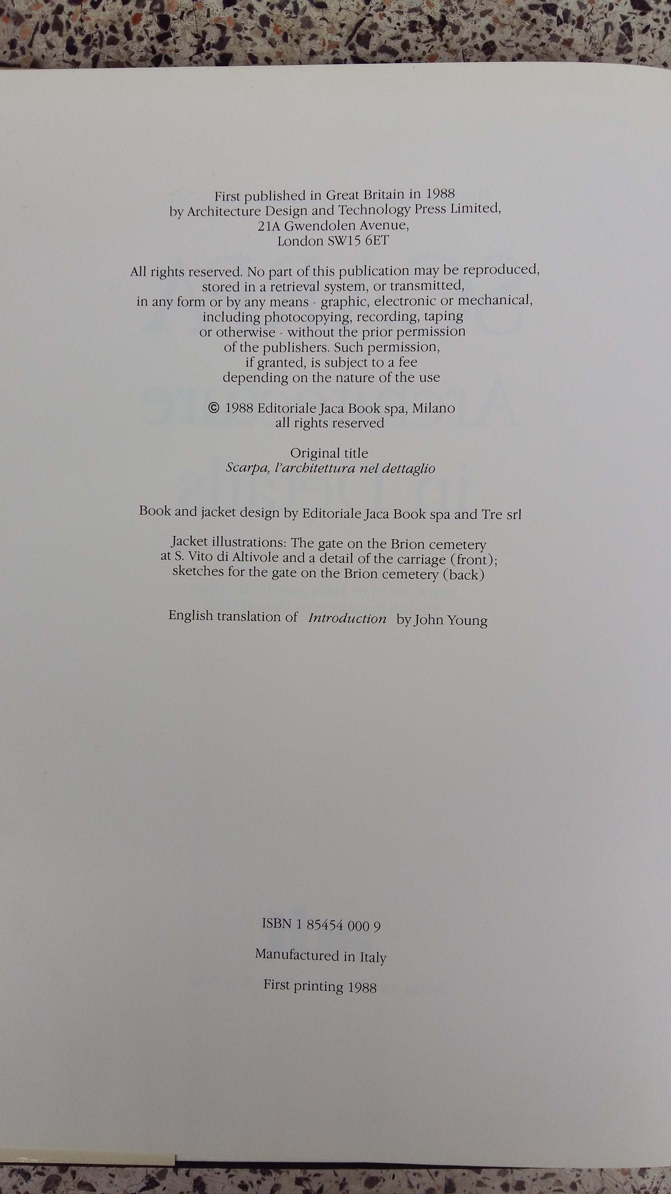 SCARPA ARCHITECTURE IN DETAILS